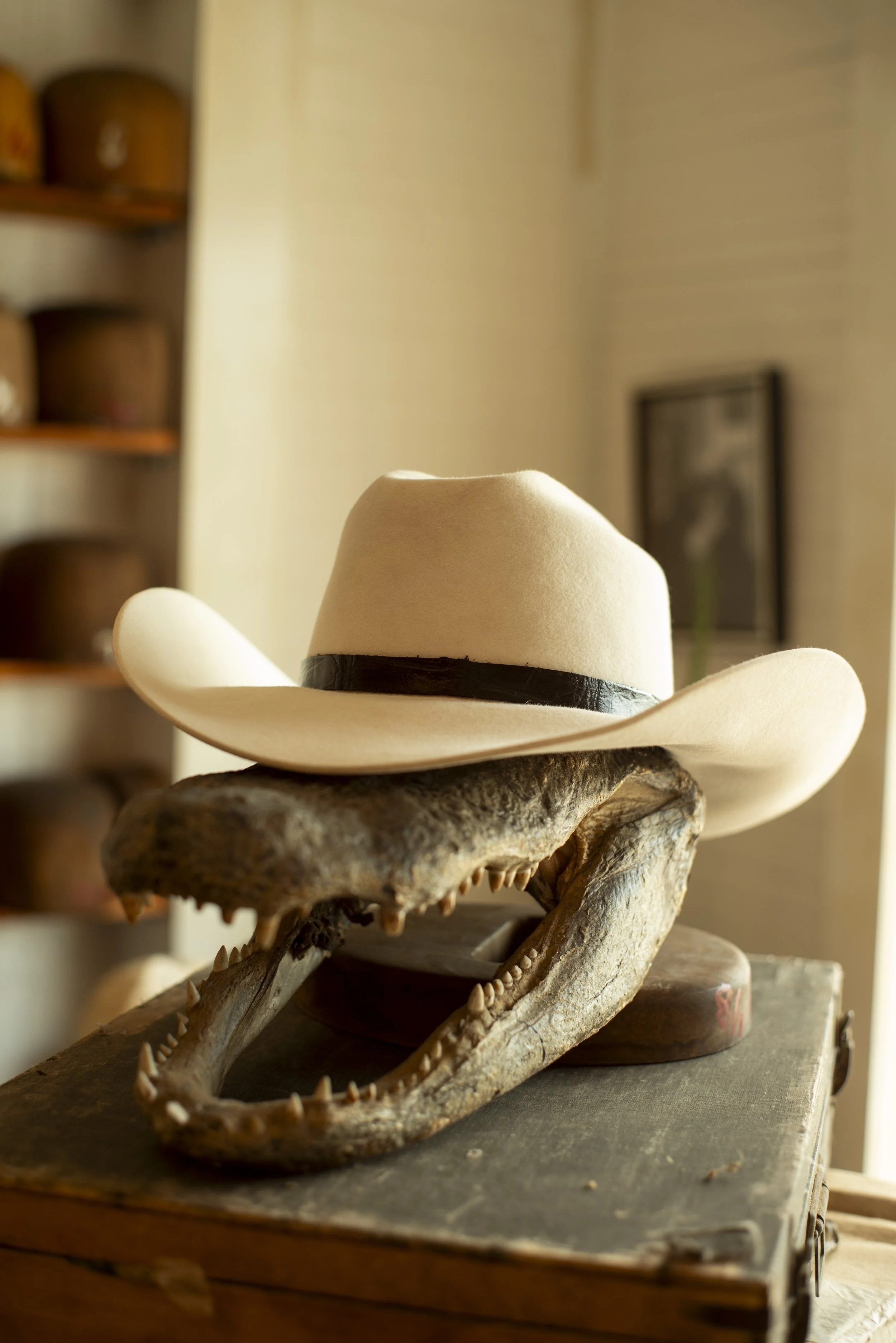 Custom cowboy hat made for Brad Paisley in Florida by Til Death Hat Co in Ybor, Tampa. Best Ybor Shop, Best Florida Hat Shop, Better Than a Hat Bar. Boho, Tecovas, Coastal.