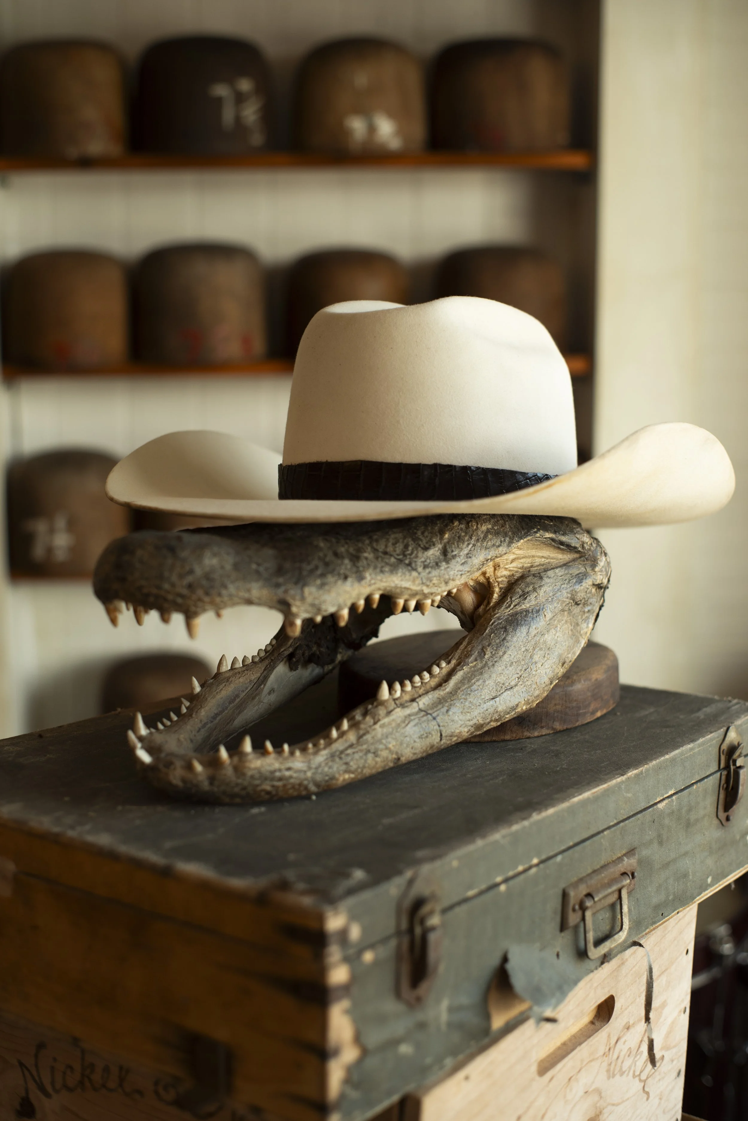 Custom western cowboy Cattleman hat with alligator leather band, made in West Ybor by Til Death Hat Co.