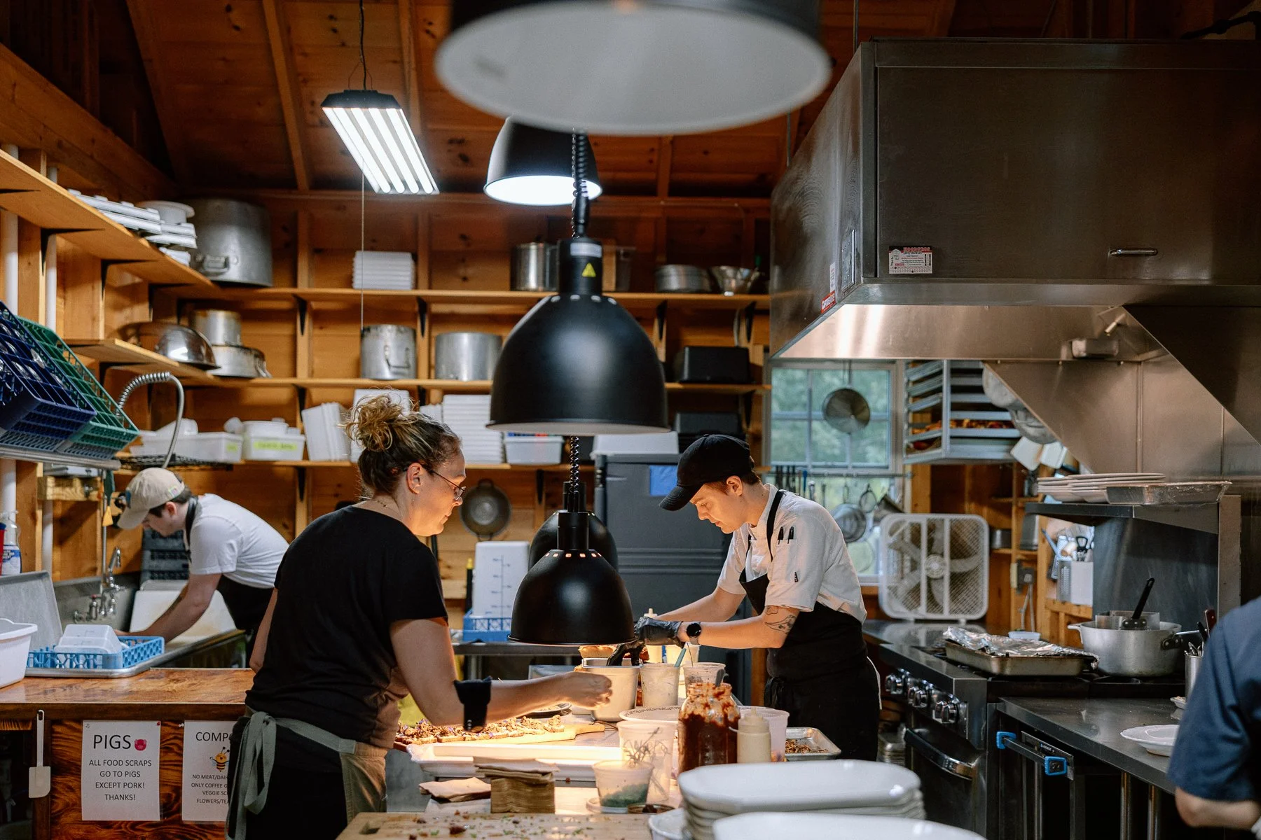 Tops'l Farm wedding in the kitchen