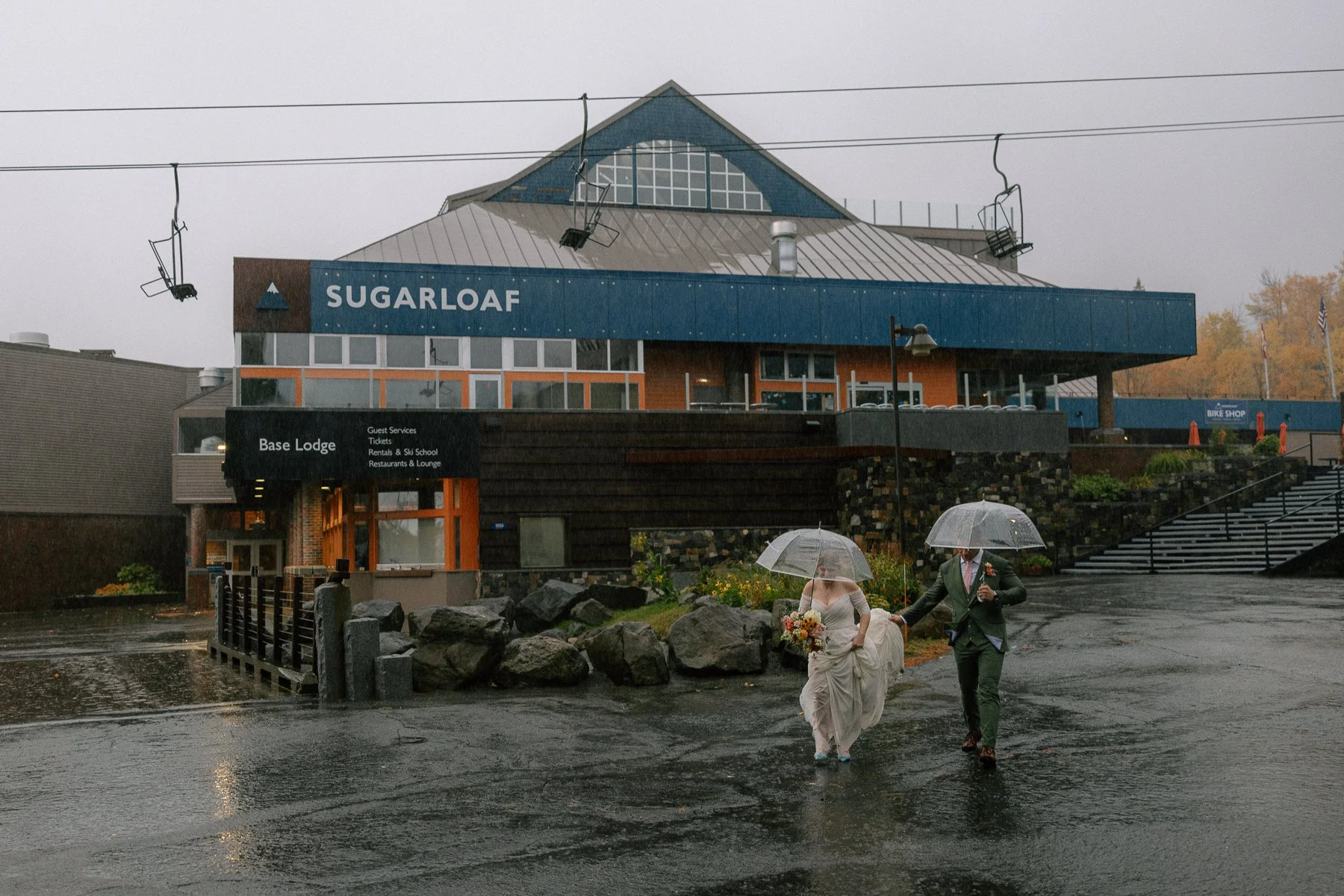 Rainy day Western Maine Wedding at Sugarloaf Ski Mountain
