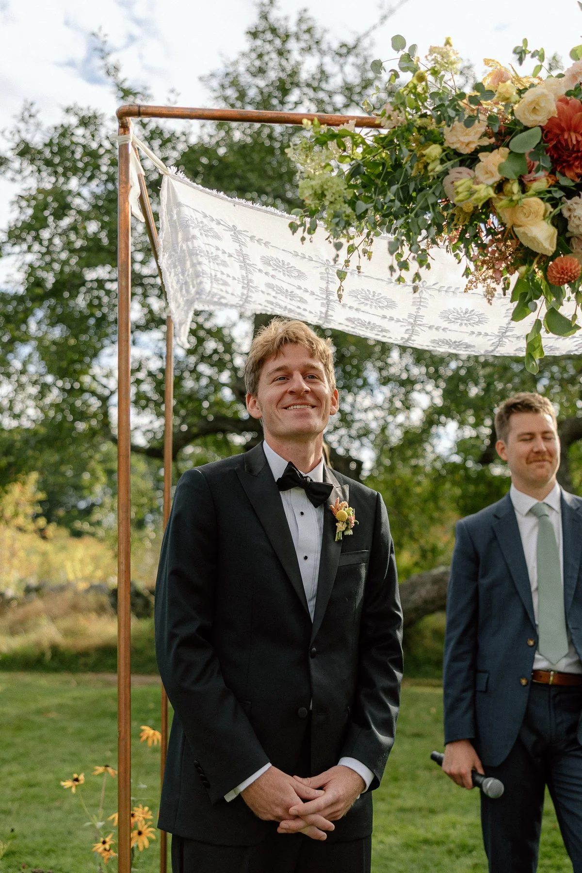 Tops'l Farm wedding ceremony