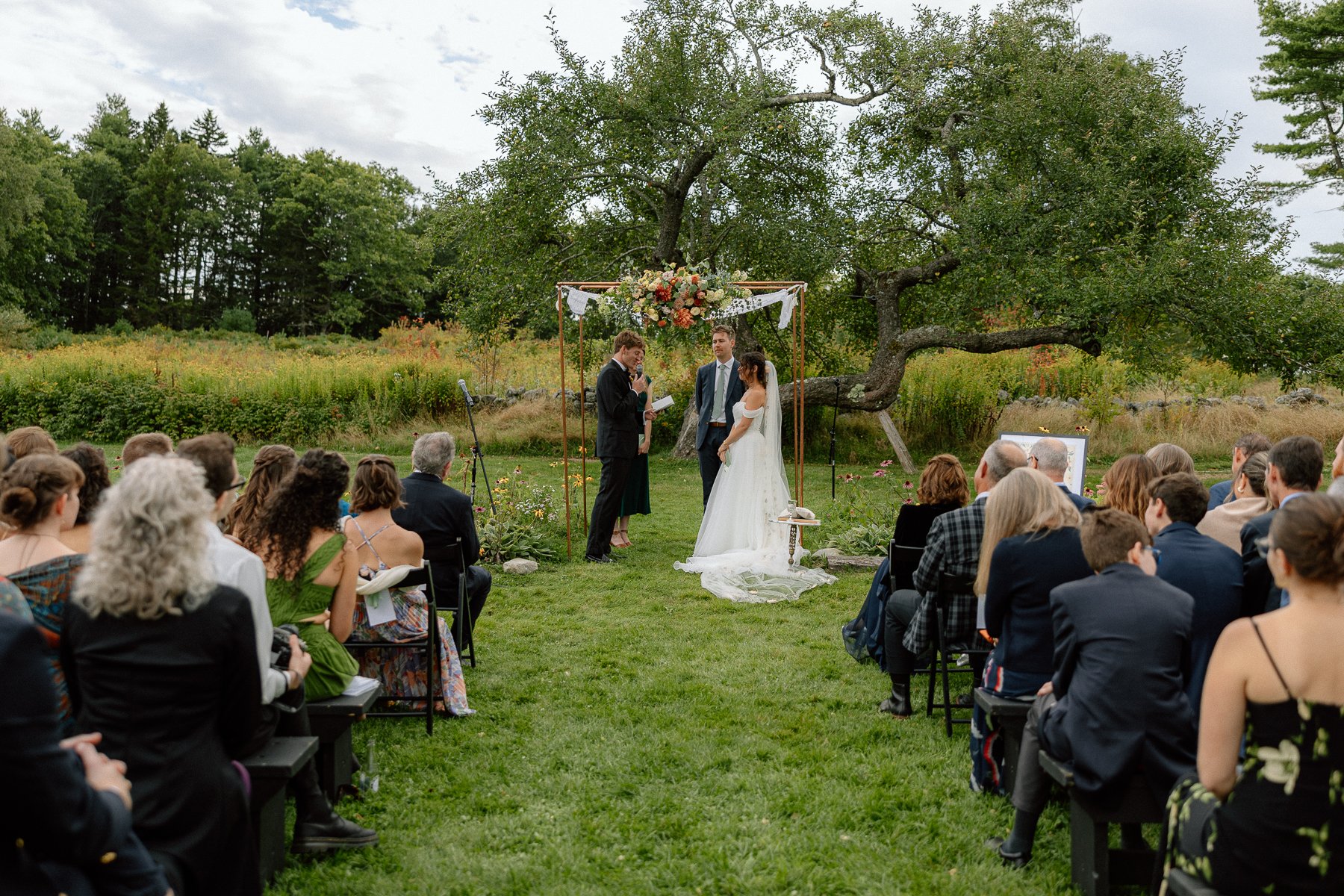 Tops'l Farm wedding ceremony