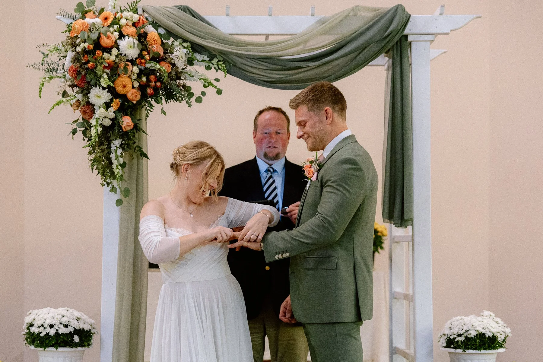 Rainy day Western Maine Wedding Ceremony