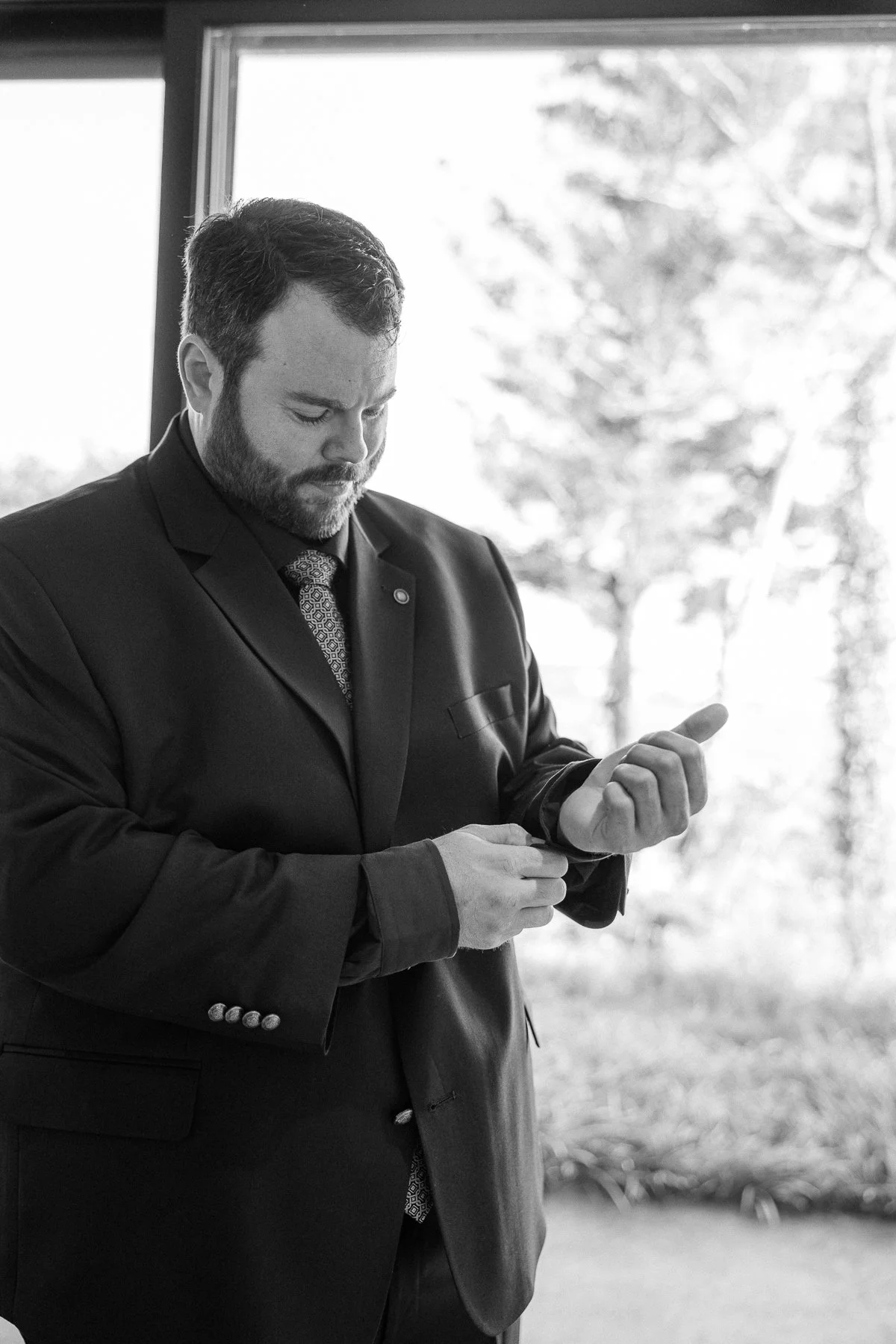 Groom getting ready at The Viewpoint Hotel