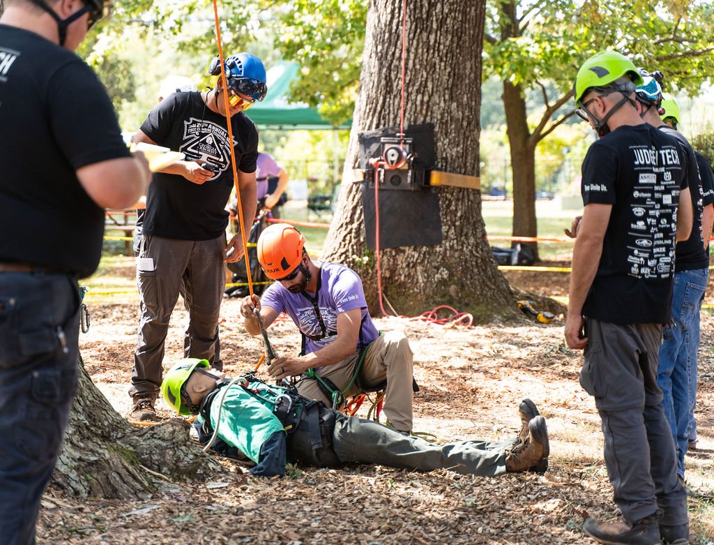 2024TreeClimbComp-006.jpg