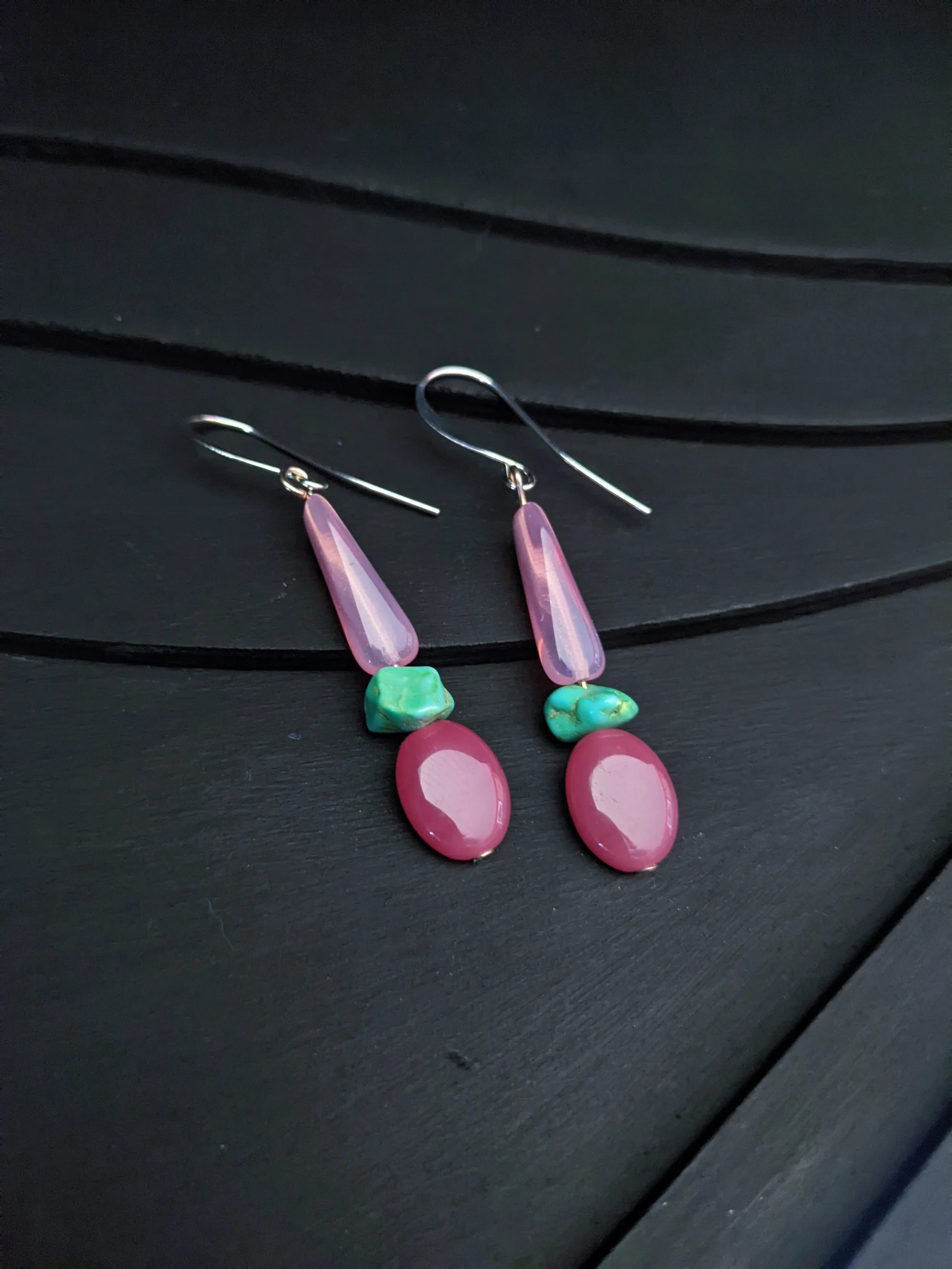 pink_and_teal_flat_2.jpg