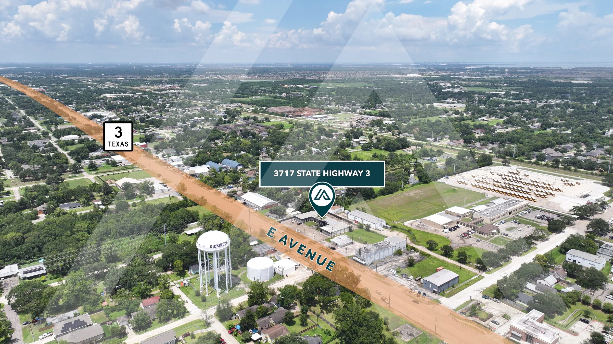 3717 Hwy 3 - Drone Photo 1.jpg