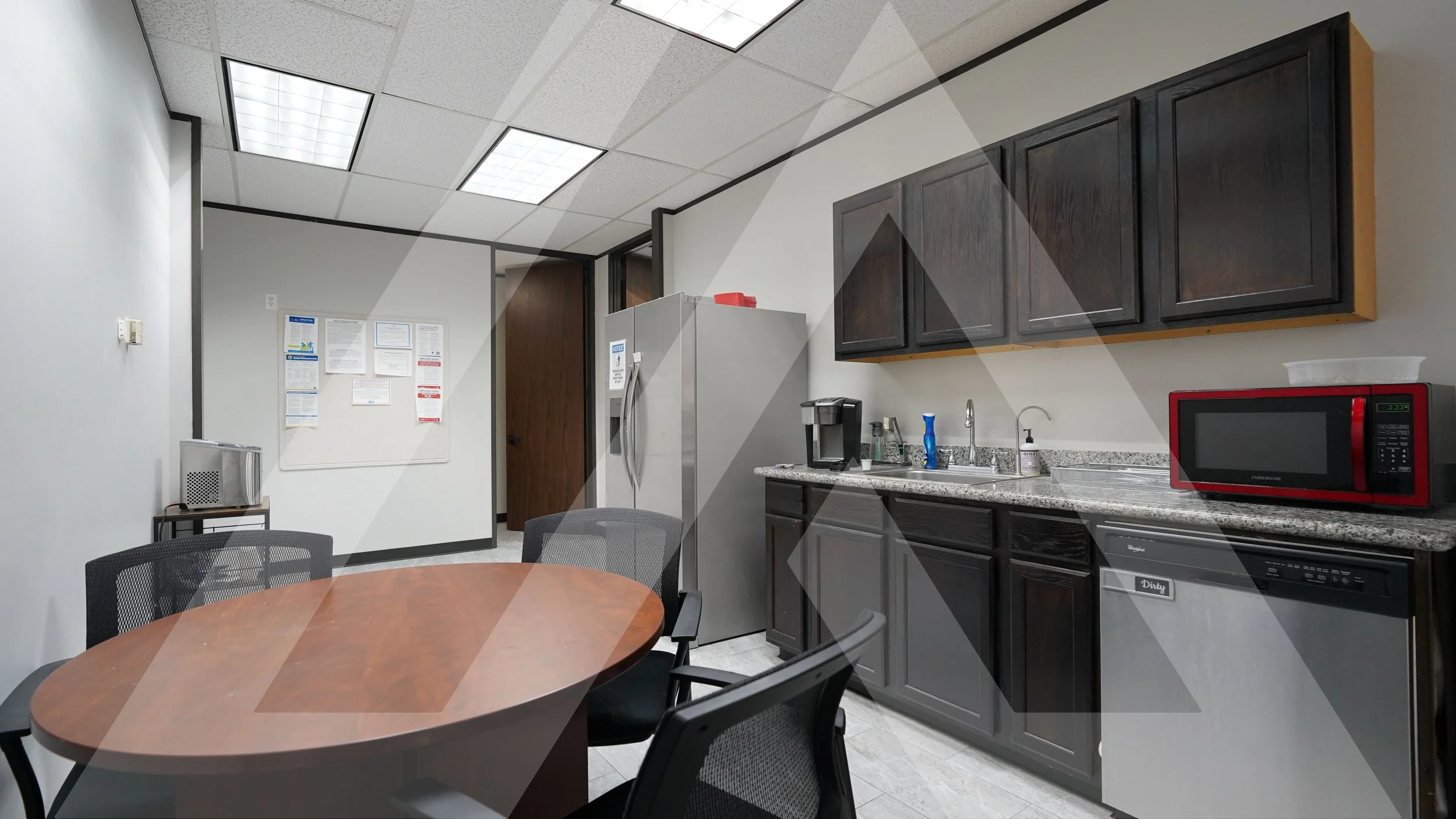 Wilcrest Dr_InteriorPhoto-7.jpg