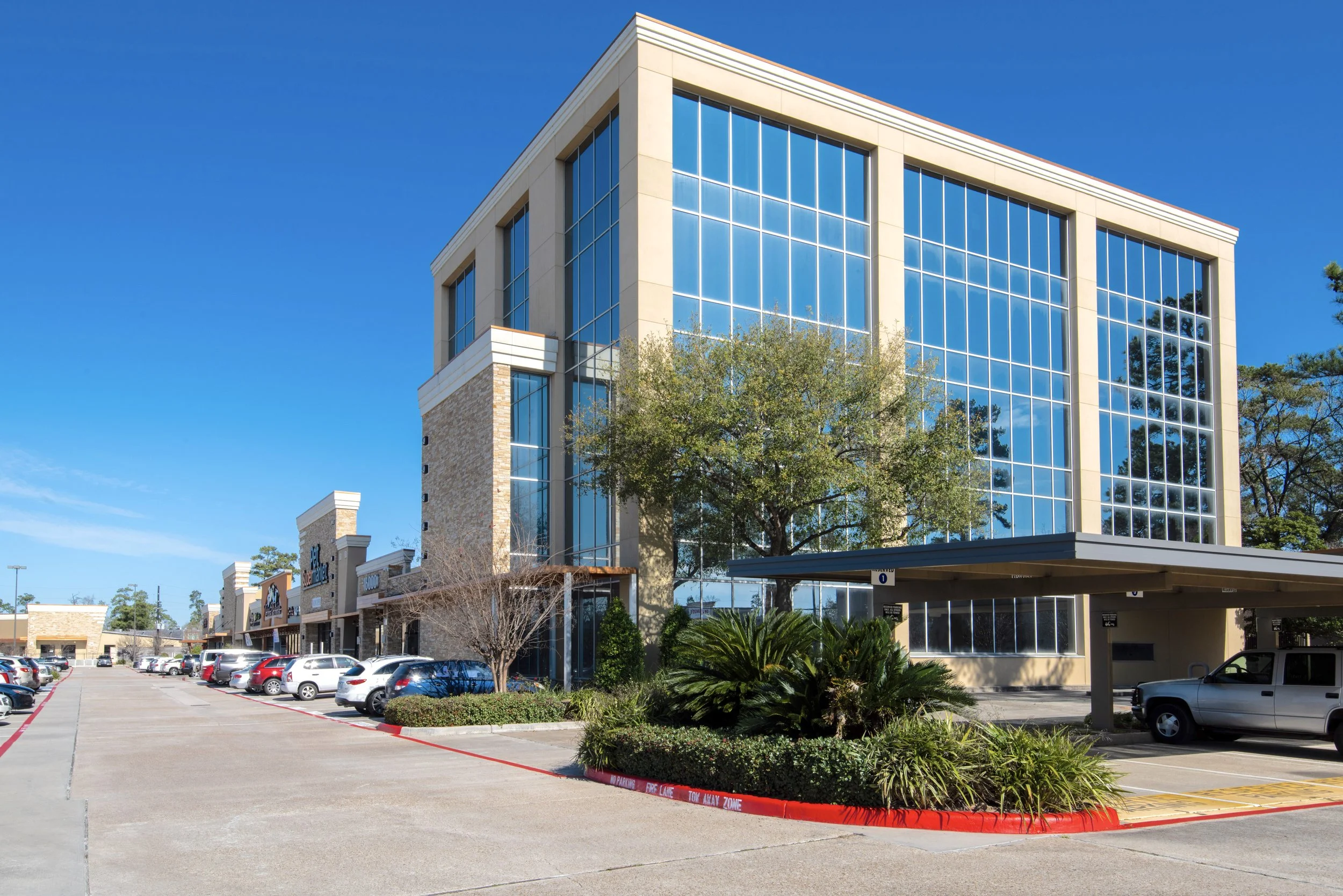 Cypresswood Crossing 16000 Stuebner Airline Road — Aspire Commercial