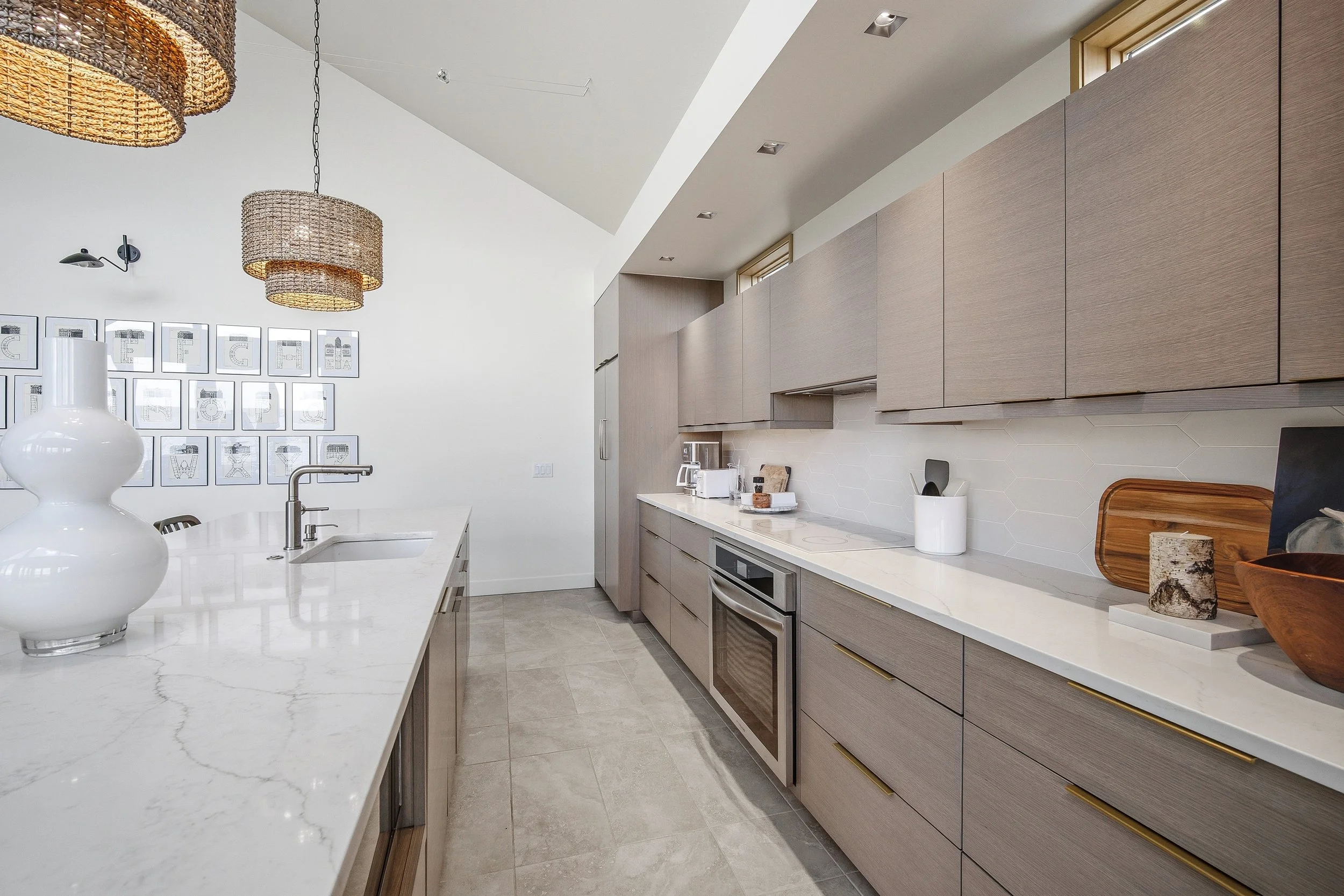 5738 Magnolia Kitchen-2.jpg