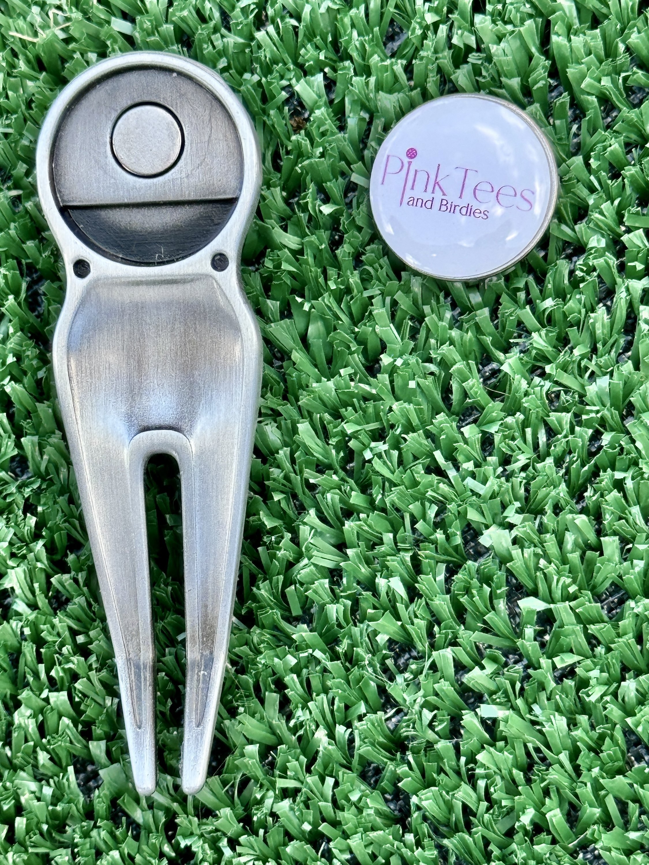 divot+bm smaller.jpg