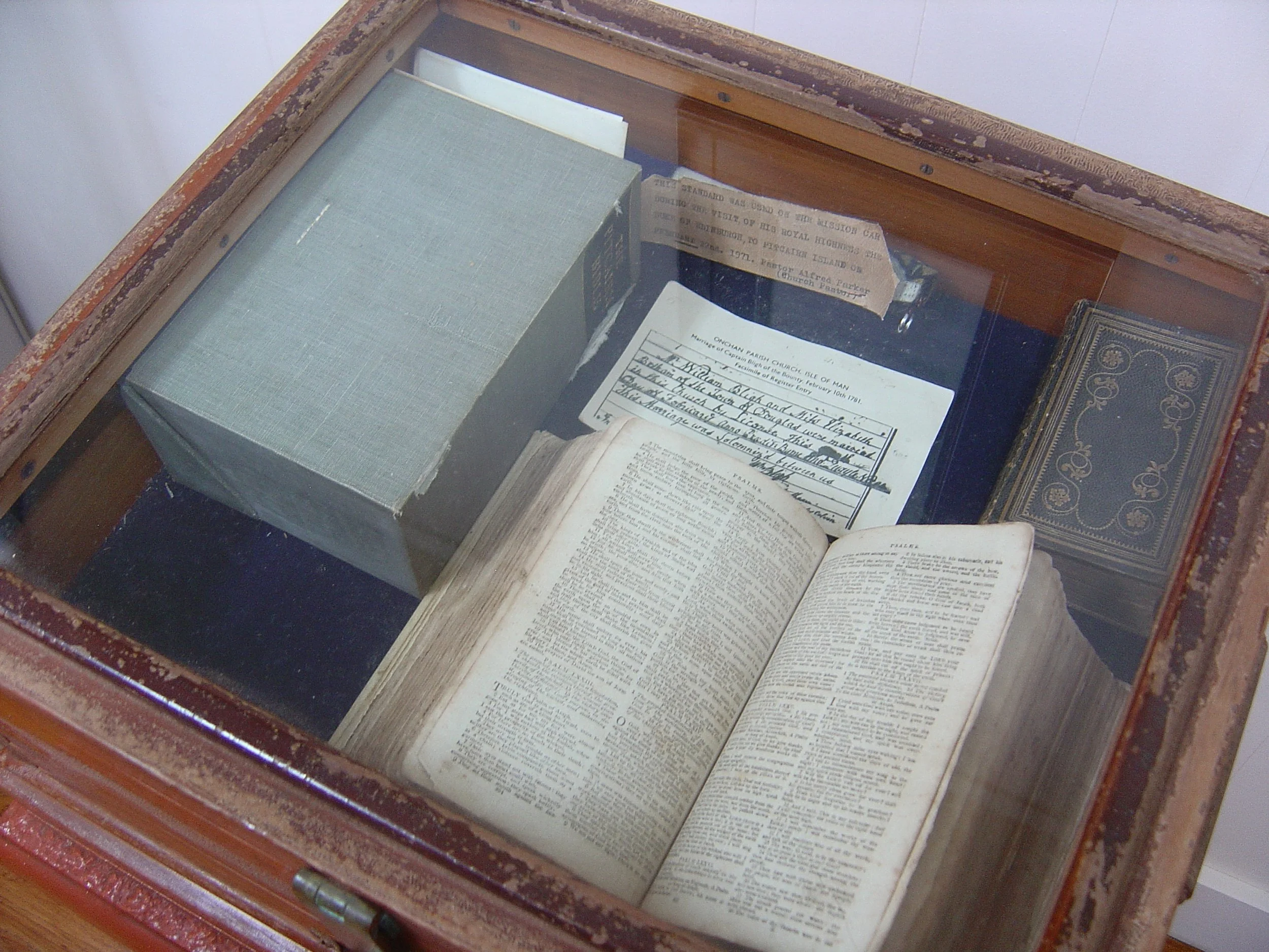 pitcairn immigration image 06 (2).jpg