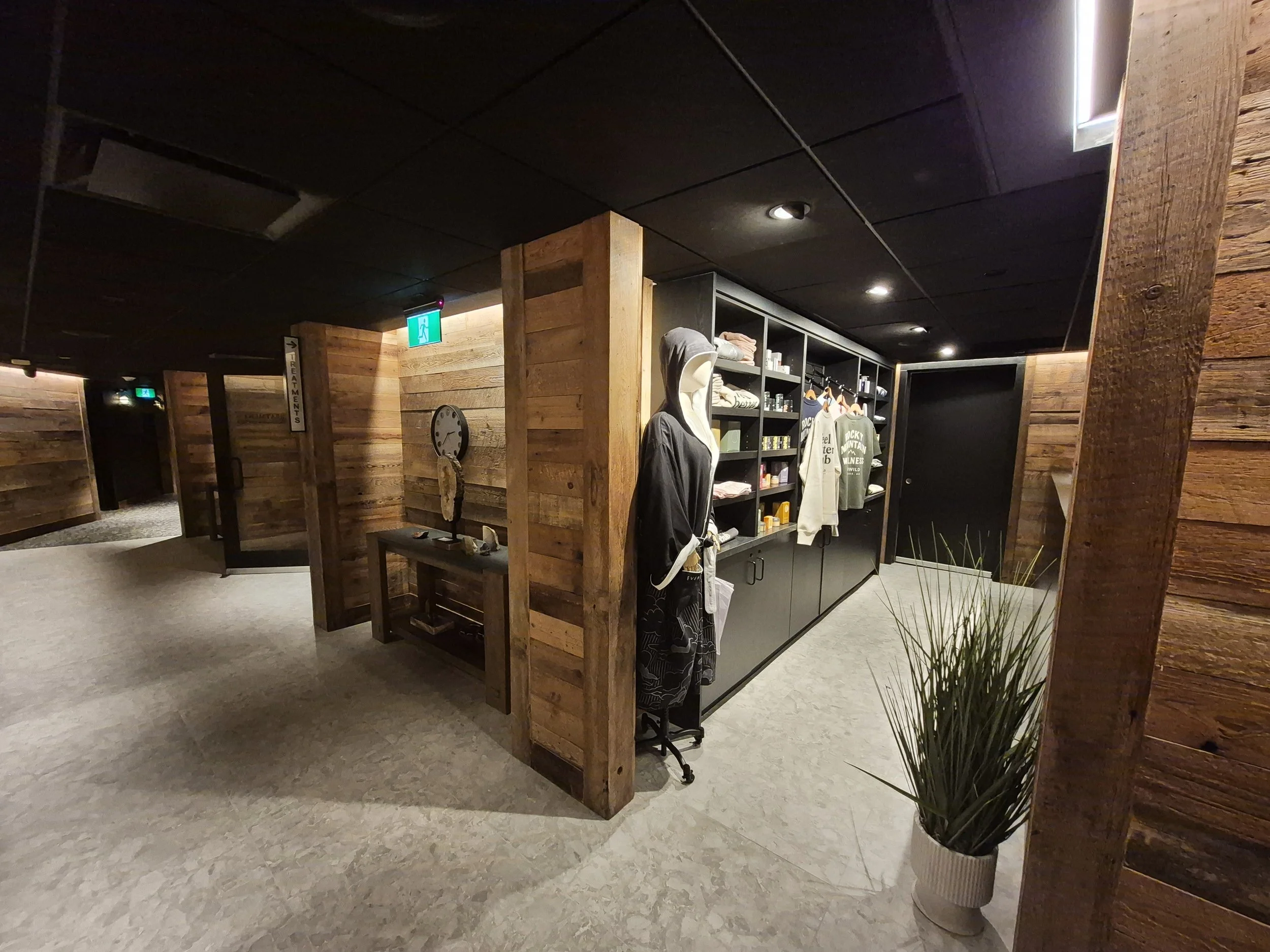 commercial-interiors-brunel-calgary.jpg
