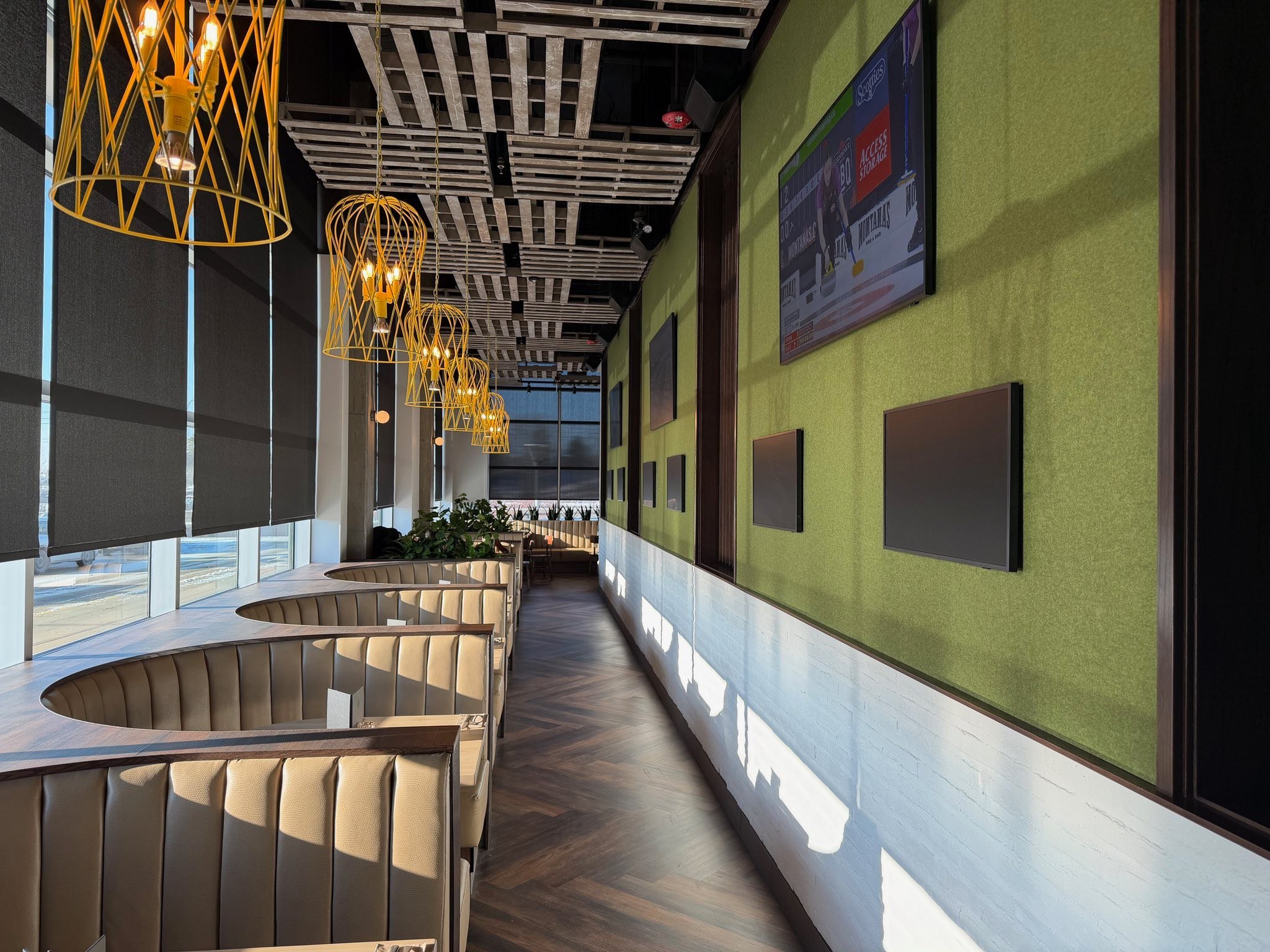 restaurant-spaces-dining.jpg