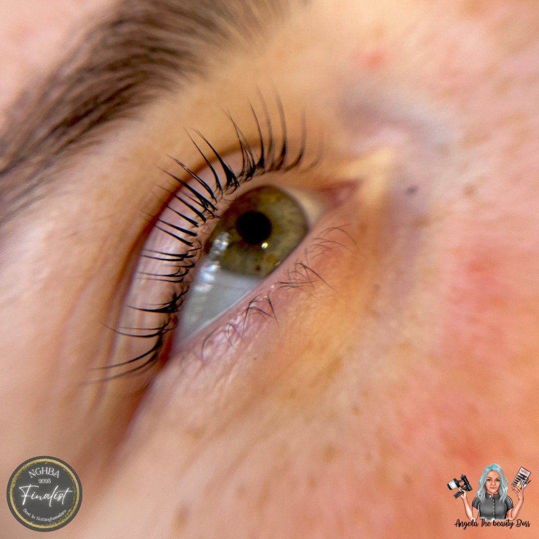 A lash lift enhances your natural lashes, giving them a beautiful curl that lasts around 6-8 weeks. 

With proper aftercare, including conditioning the lashes and scheduling a maintenance appointment halfway through, you can maintain the results. 

A