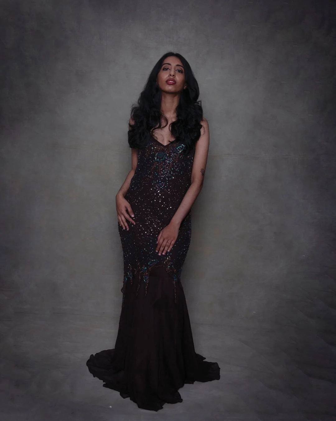 Kavita ✨ 
@kavita_fj 

Photographer @karawoskettphotographer 
Makeup @karawoskettphotographer 

Standing proud as the woman I am today means feeling solid in who I am and moving through life in a way that feels easy, natural, and true to me. I&rsquo;