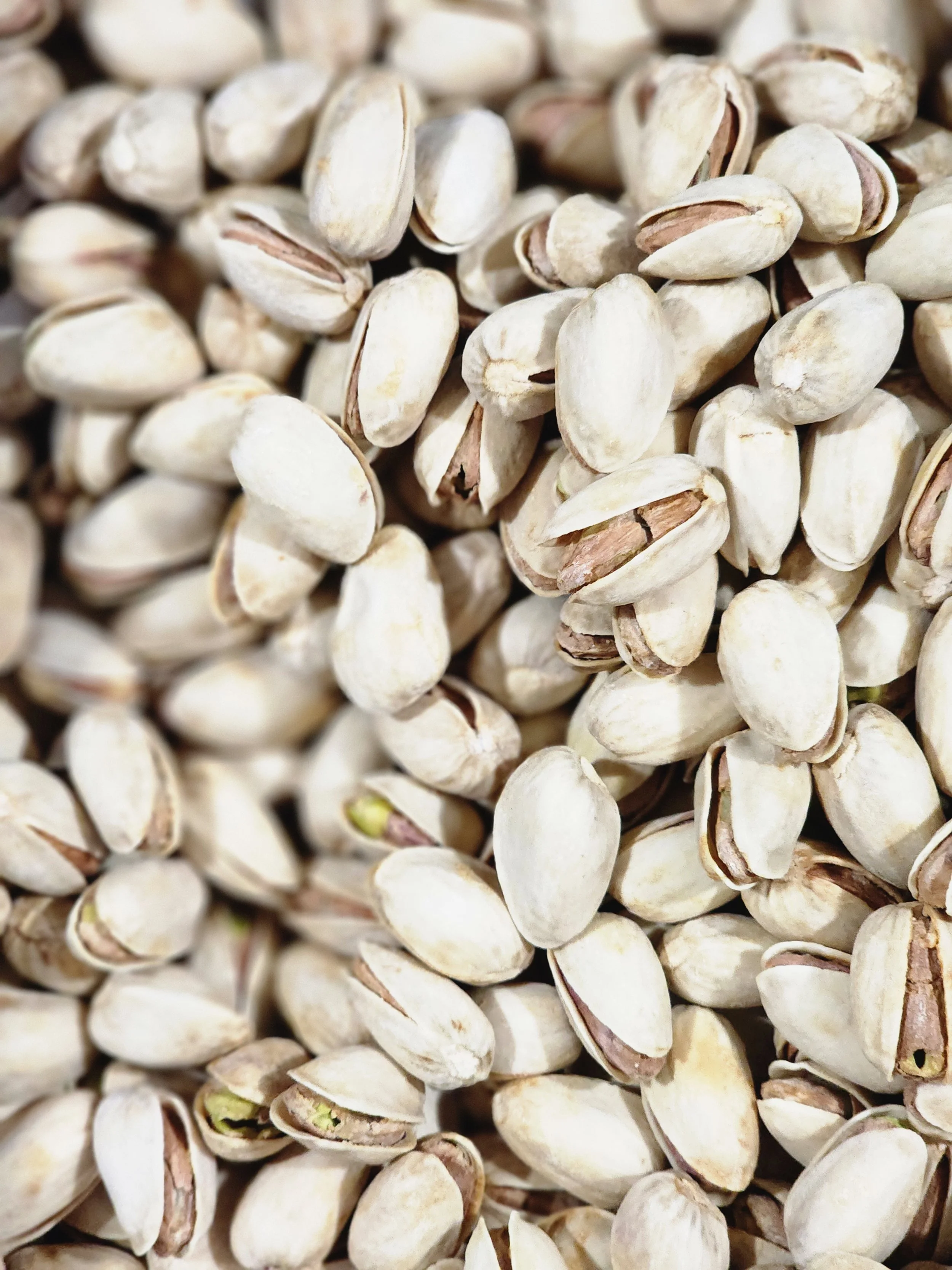 Roasted Garlic Pistachios