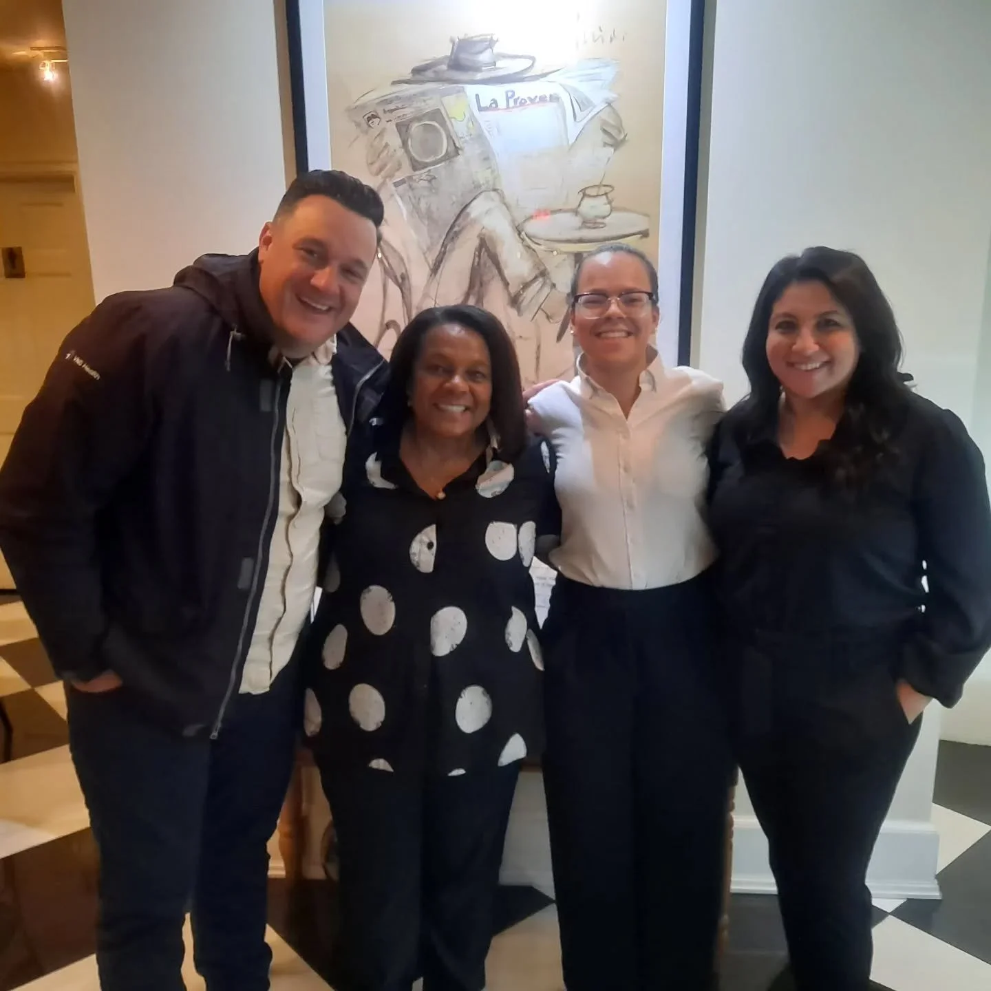 #TableMoment Meeting the joyful John and Jamela on this fabulous evening of first encounters and familiar elegnace! ✨️ It made our night to share photos of your family and to learn about your Uplink Health Insurance Agency, helping people navigate th