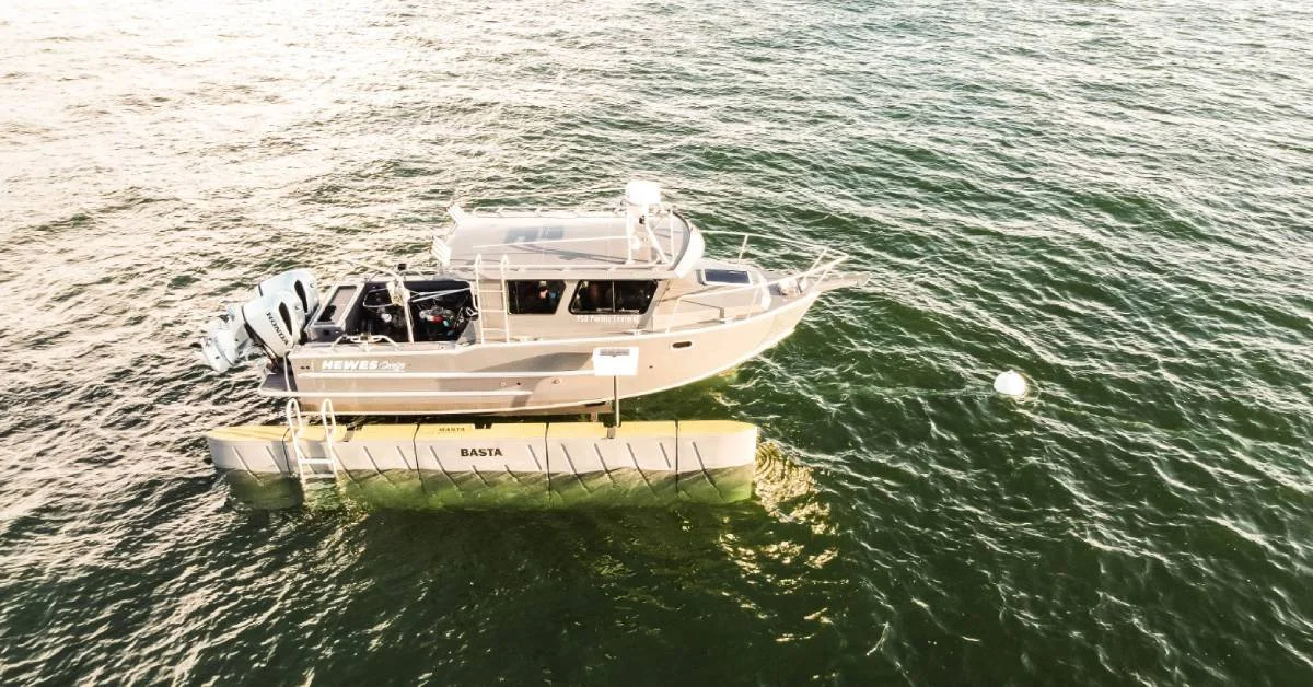 What To Know Before Buying a New Boat Lift