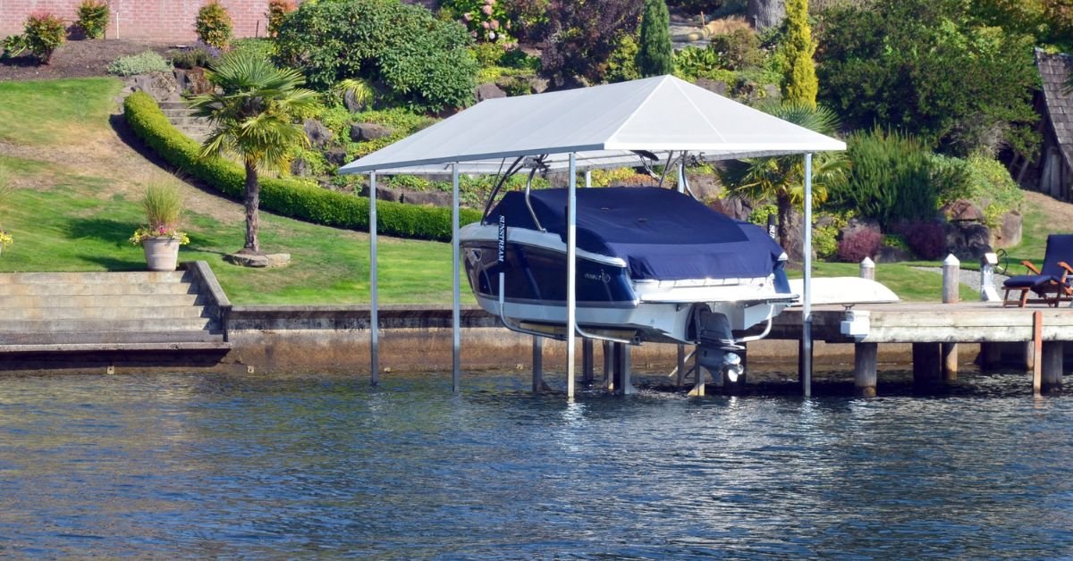 5 Mistakes To Avoid When Using Your Boat Lift