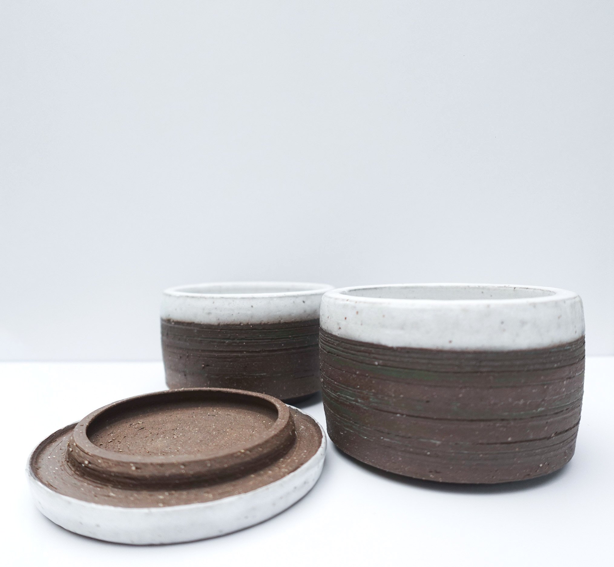 2025+brown+lidded+jar+lid+upsidedown-2.jpg