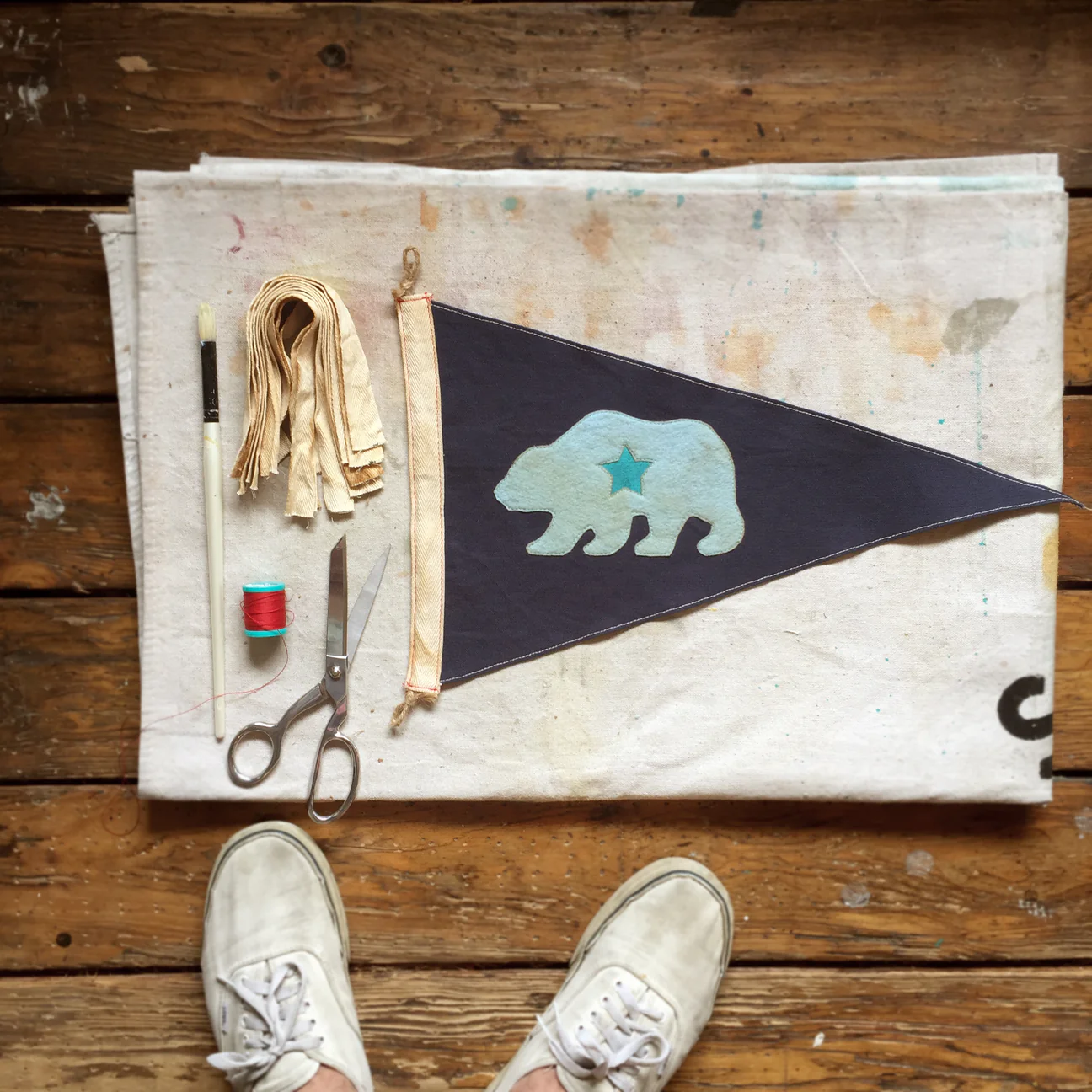 CABEAR_2707_1296x.png