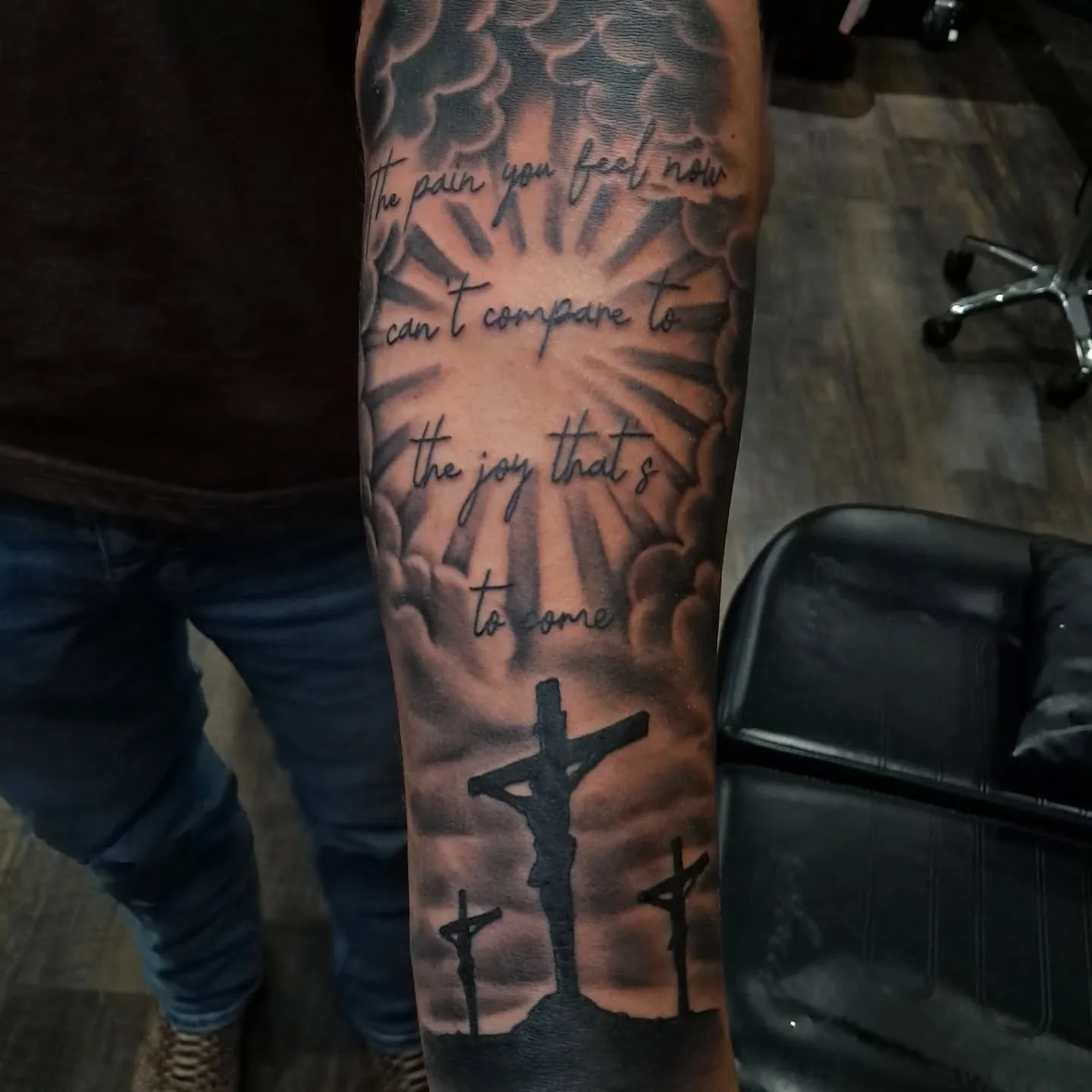 Something from last week. Books are open.  Message me we ith your ideas. 

@blackhorizontattoo 
140 6th St, Pittsburgh, PA 15222

@dynamiccolor
@bishoprotary
@inkeeze 
@kingpintattoosupply

#tattooed #tattoolife #412 #724 #878 #Pittsburgh #pittsburgh