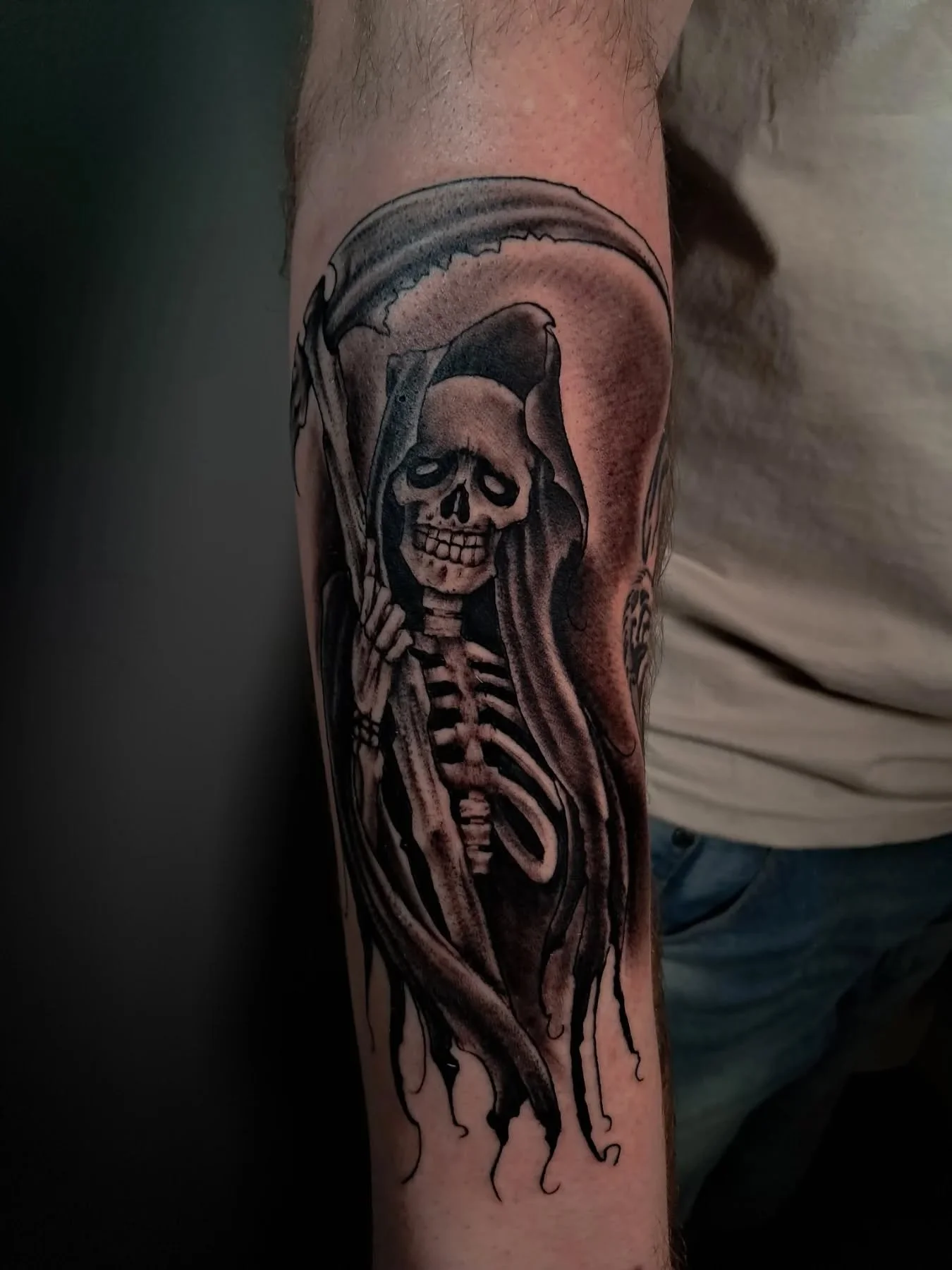 Reaper I did today. Books open, dm your ideas and let's get cool.

@blackhorizontattoo 
140 6th St, Pittsburgh, PA 15222

@dynamiccolor
@bishoprotary
@inkeeze 
@kingpintattoosupply

#tattooed #tattoolife #412 #724 #878 #Pittsburgh #pittsburghpa #tatt