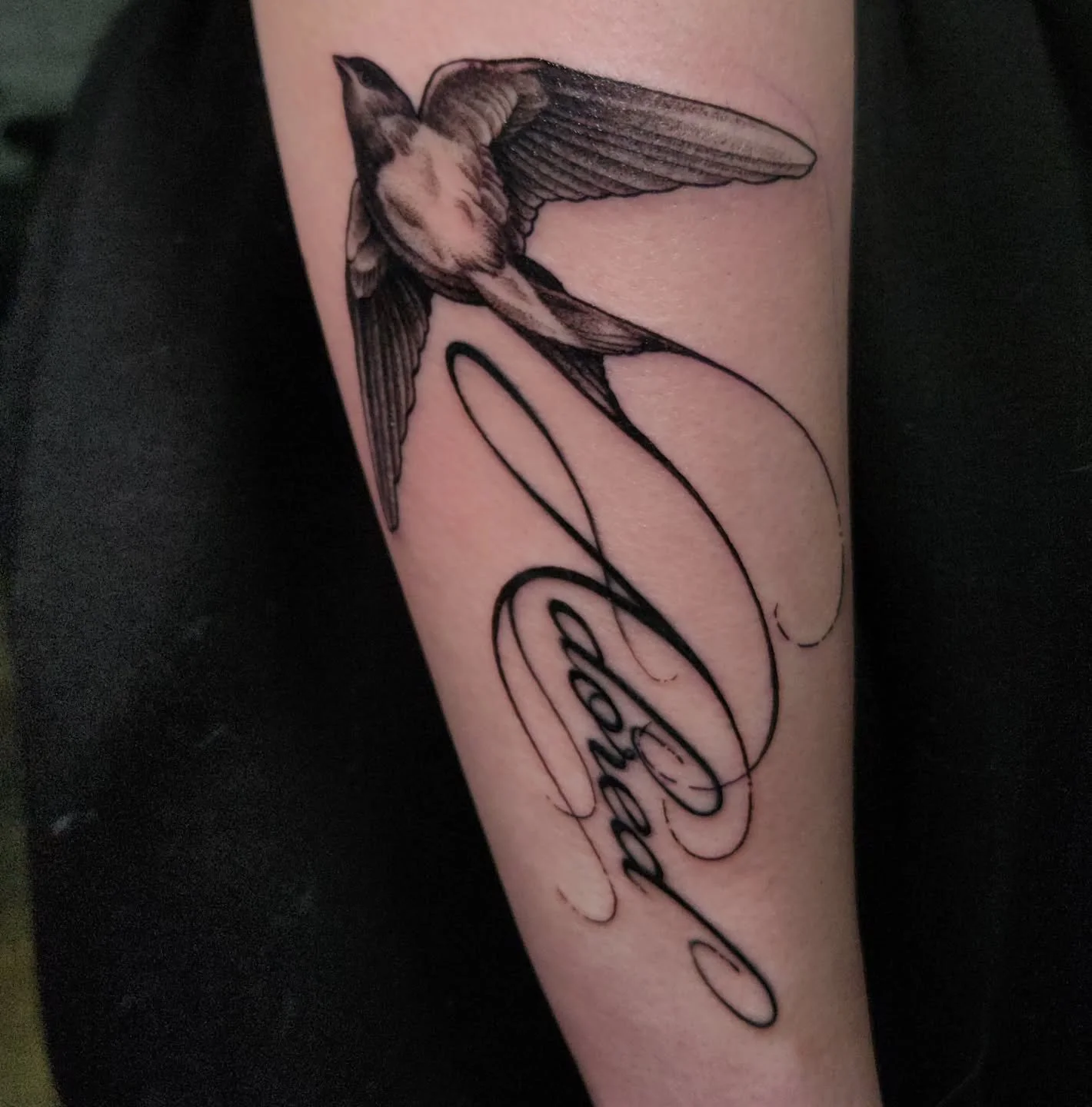 Fun one from the other day.
Books always open. 
Thanks for looking
.
.
.
.
#tattoo #blackandgreytattoo #alt #y2k #puttsburghpa