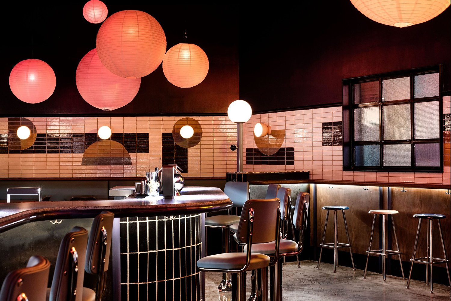 Bar photo 1