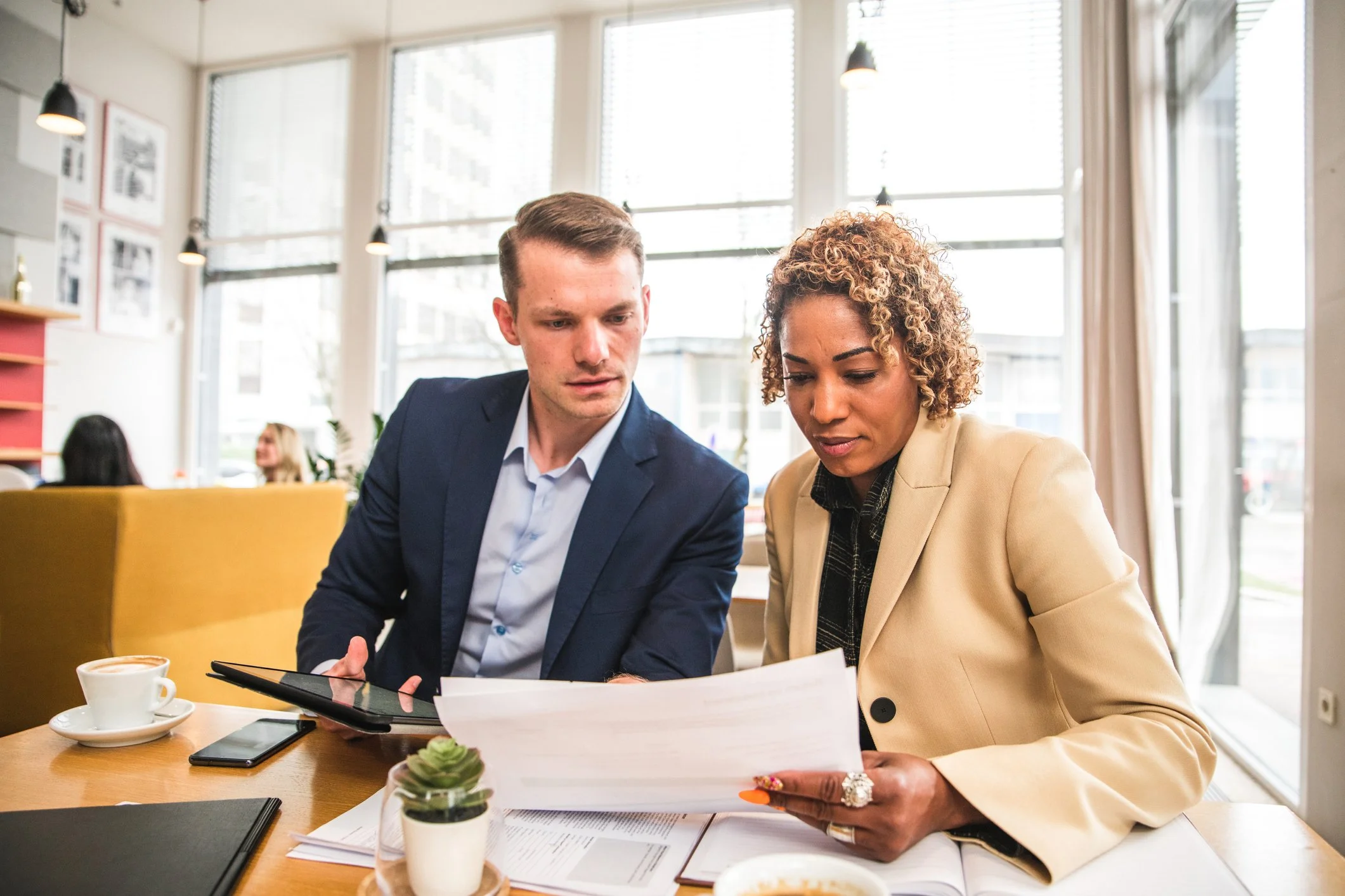 PROFIT OR CASH? WHICH MATTERS MORE TO LENDERS?