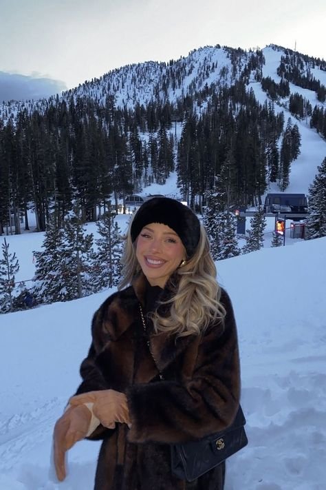 Après-Ski Glam with Faux Fur and Fuzzy Headbands
