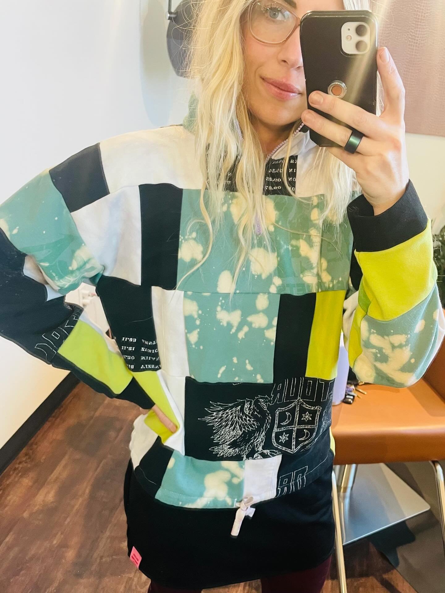 Tiffany brings me the most fun ideas! Custom pullover with zippered mock neck and drawstring waist. 🪡 How beautiful is the t-shirt patchwork she sent me to work with?! 😍
Have an idea for a custom piece? Send me a message to get started 💌
#slowf