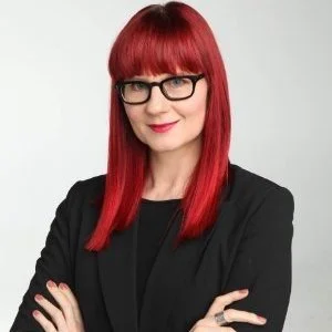 Spotlight On: Glynis Traill-Nash, Fashion Writer & Commentator