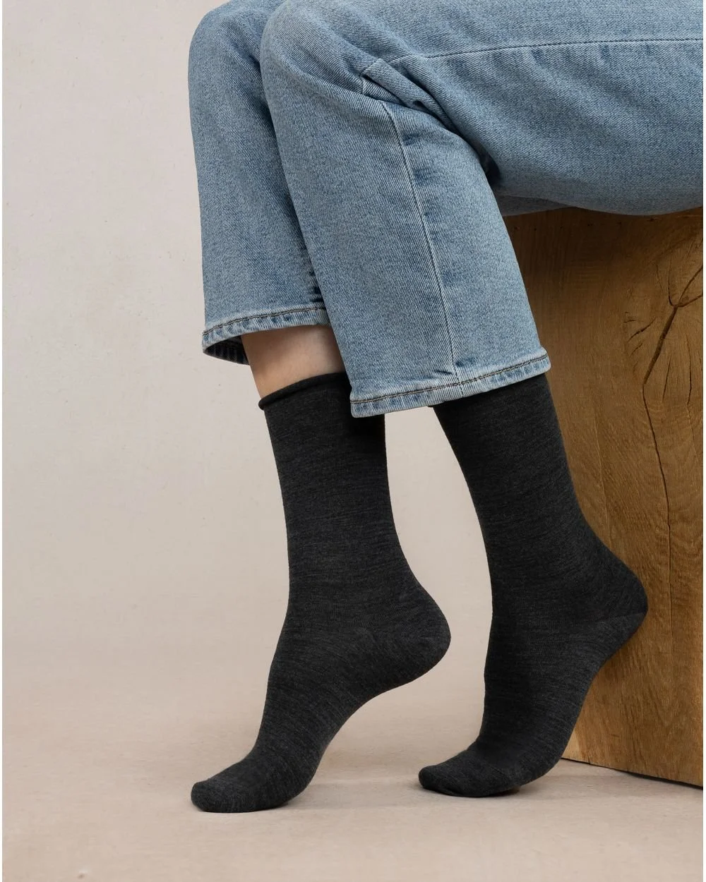 WOOL ROLL TOP