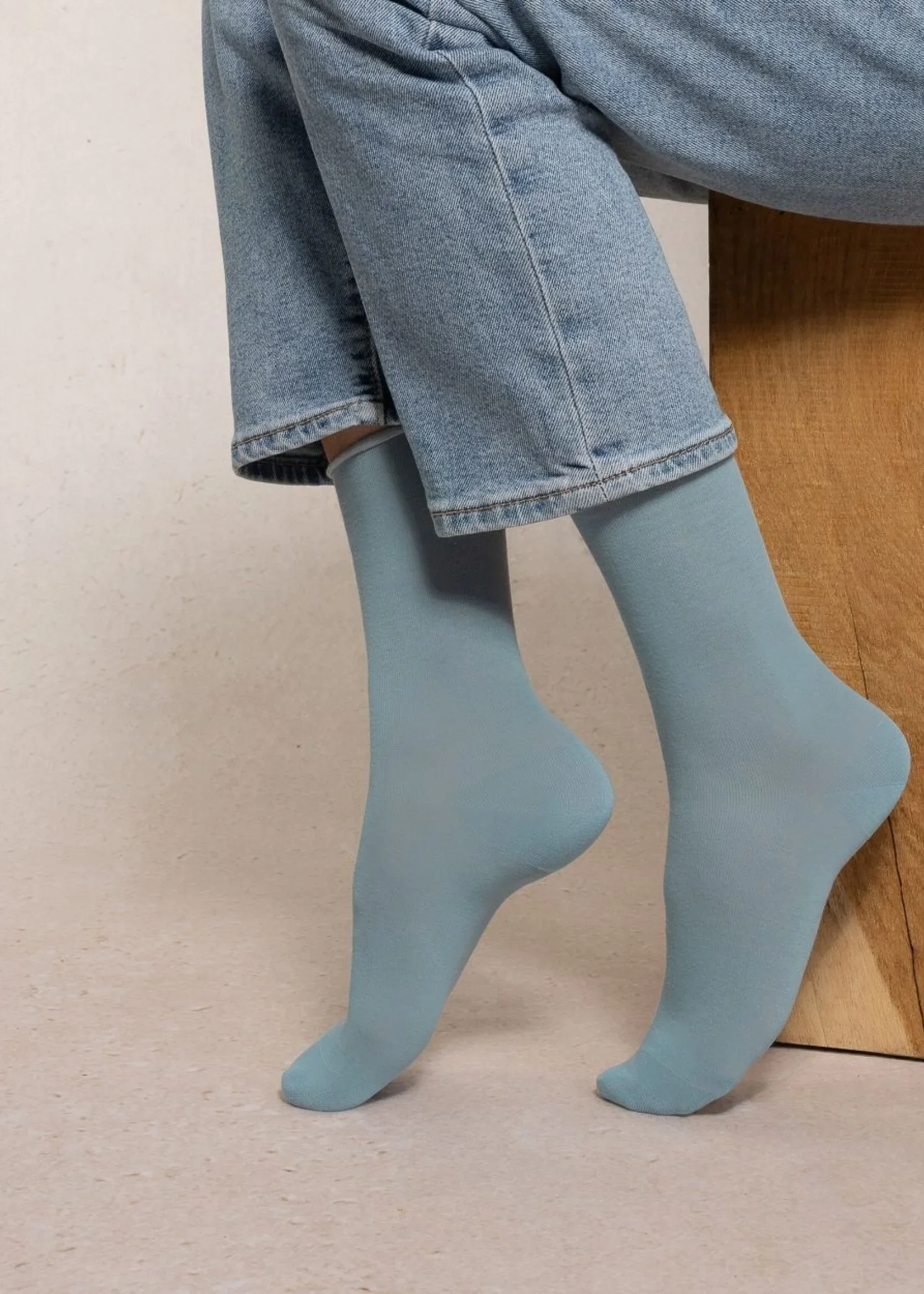 bleuforet-velvet-cotton-socks.webp
