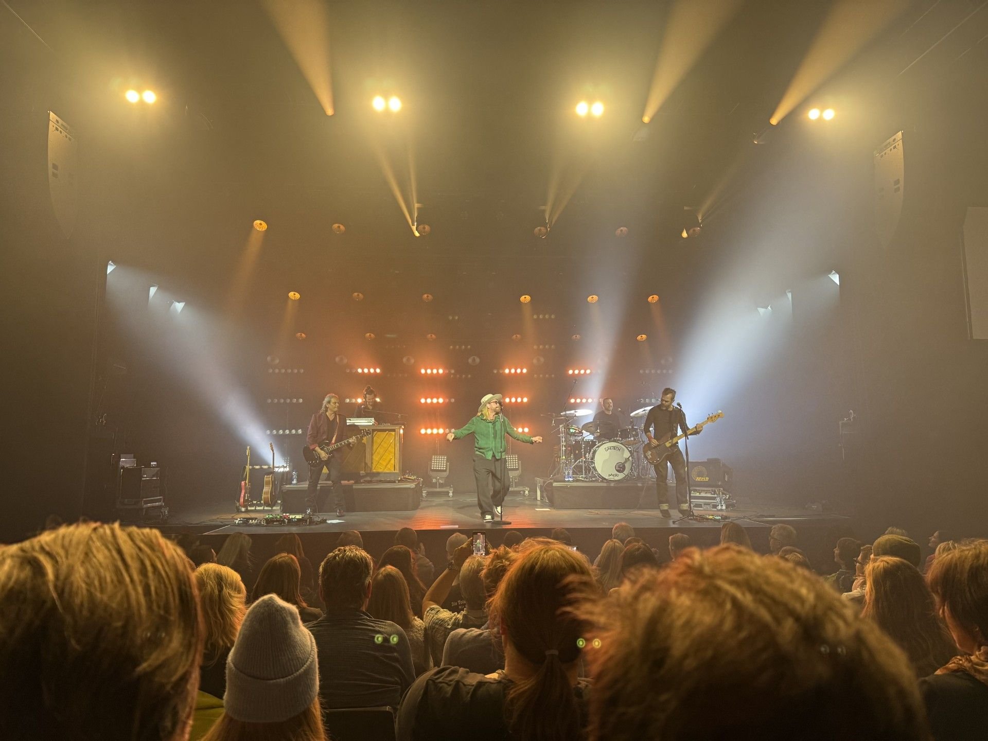 Konzert von Baschi im Rahmen des Unternehmer:innen Anlasses von tfy-consult