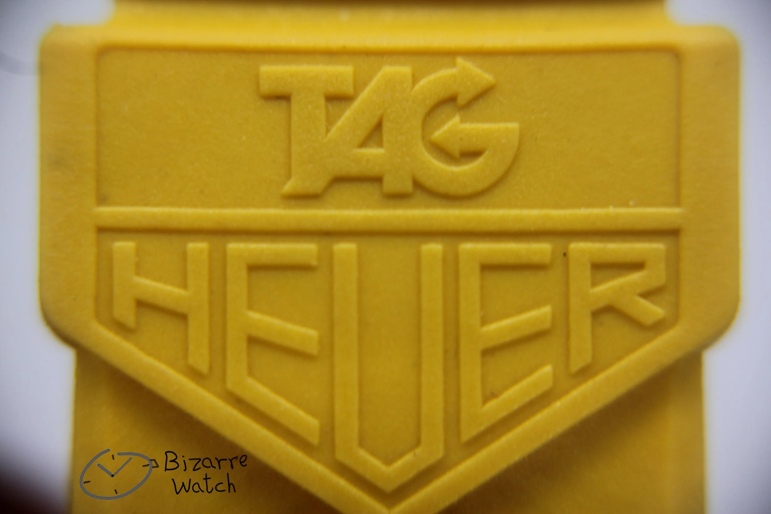 logo original rubber strap Vintage TAG HEUER Formula 1 200M Yellow Black 380.513 380.513/1 Yellow Watch men unisex women ladies gents bizarre