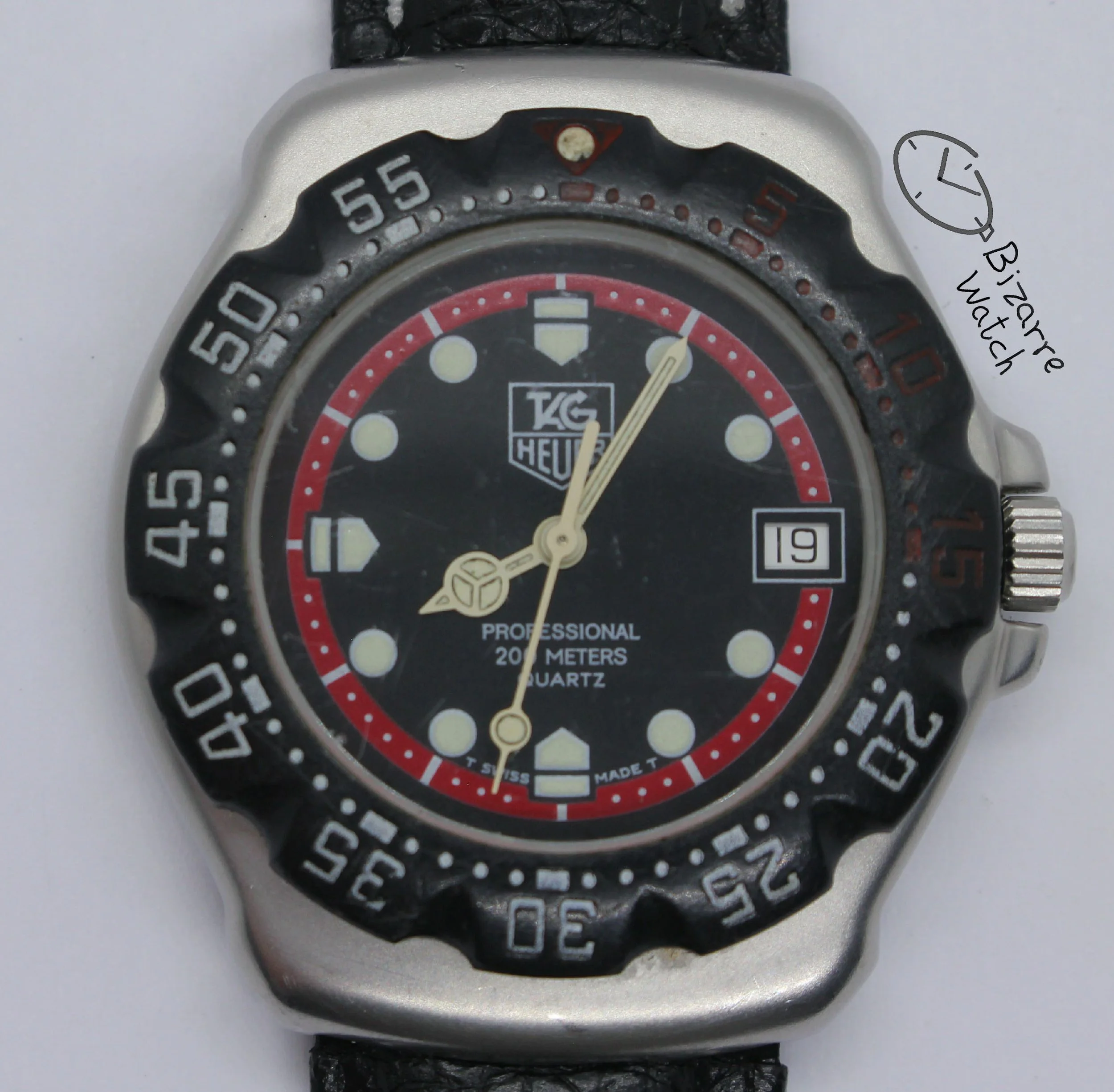 vintage TAG HEUER Formula 1 200M Black Red Date 374.513 Watch men women