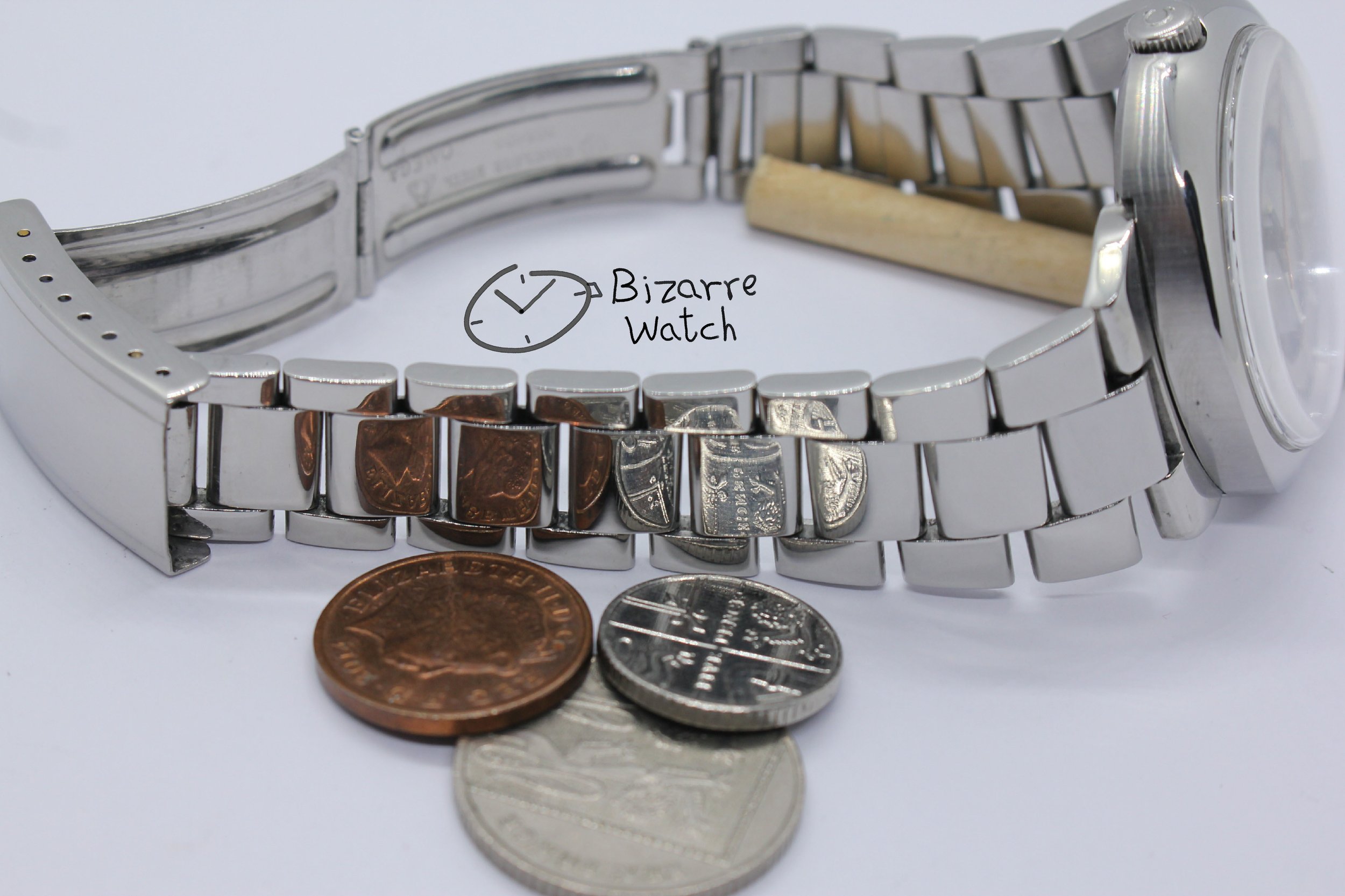 steel mirror coin reflection bracelet 1972 Vintage OMEGA 1481 Dynamic geneve Genève Automatic Tool 107 Men's men Tritium Lume Watch Serviced lapping polished bizarre bizarrewatch