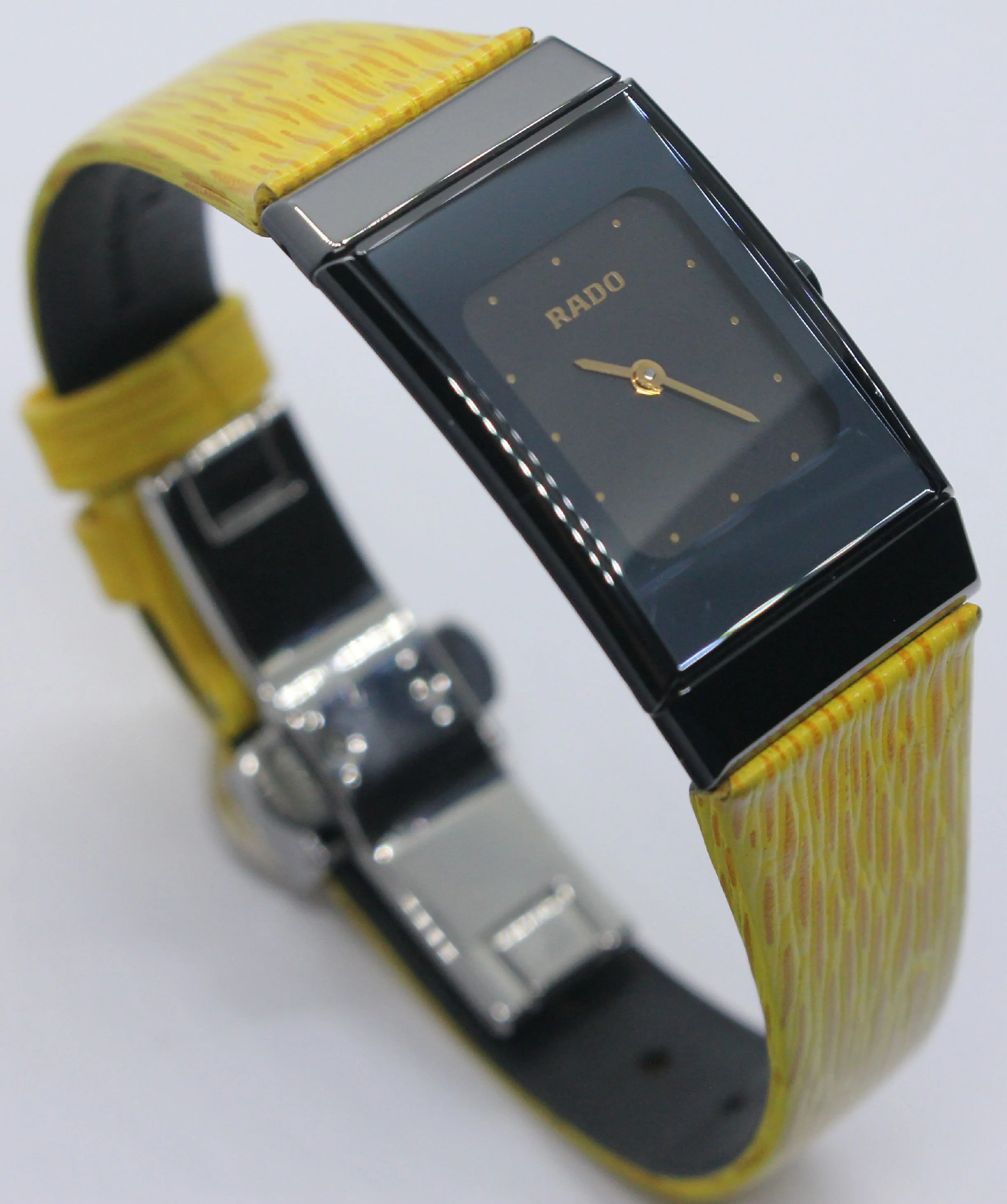 vintage Scratchproof Rado Ceramica Diastar 963.0350.3 Black Ceramic Yellow Strap Watch ladies women