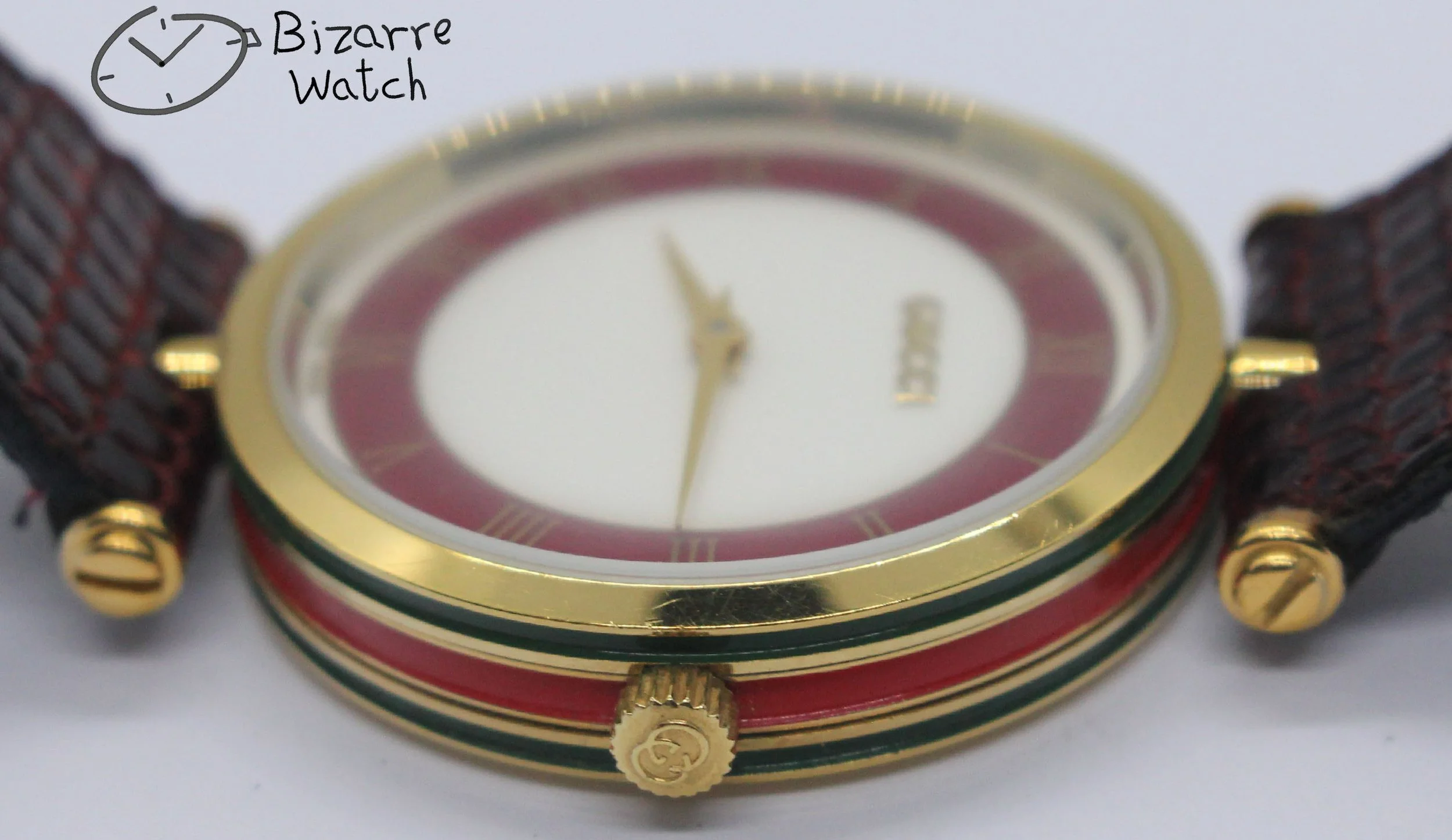 crown side case red green vintage 2000 3000 men women Unisex Goldplated GUCCI 2000M White Dial Original Brown Strap Watch bizarre