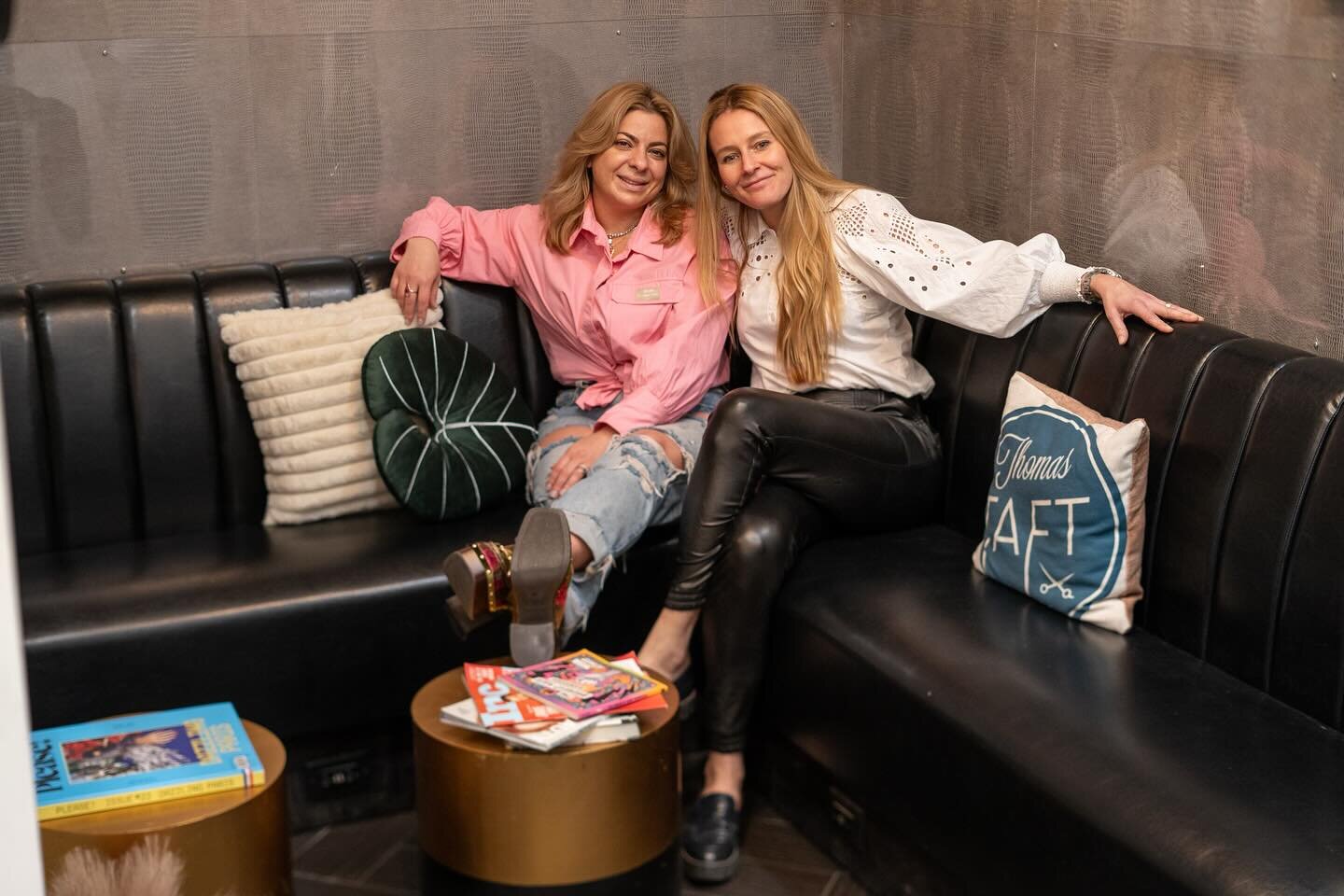 Being a woman owned &amp; operated business means we operate with humanity in the forefront, we lead with intuition and create community. Tag your favorite leading ladies below ⬇️ 

#internationalwomensday #newyorkcity #thomastaftsalon