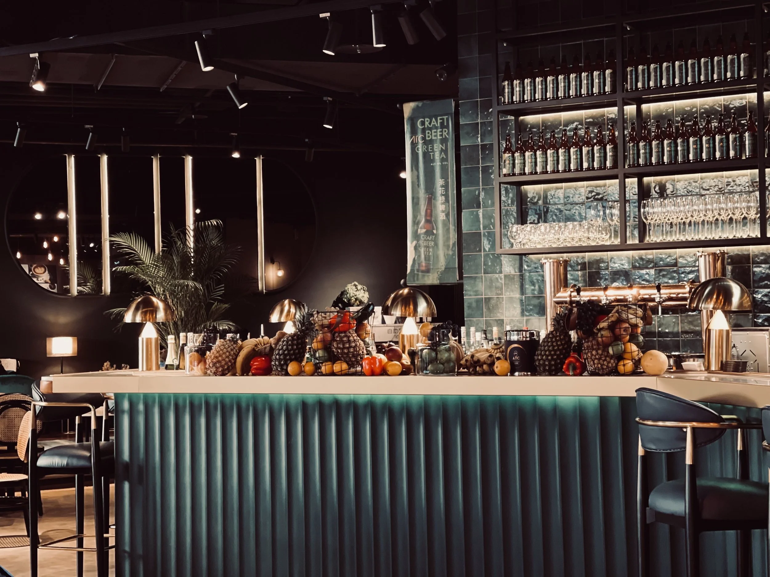 atc-cafe-taichung-bar-decor.JPEG