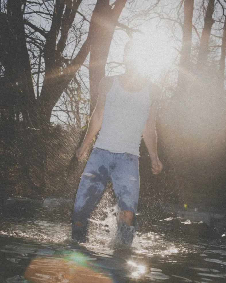 LIVE YOUR TRUTH.

Tun wof&uuml;r wir hier sind&hellip;frei und selbstbestimmt.

Wir haben gemerkt, das sich das Unkonventionelle f&uuml;r uns richtig anf&uuml;hlt. Und das projekthafte Arbeiten. Gemeinsam und jede mit ihrem Fokus: Karen mit Positioni