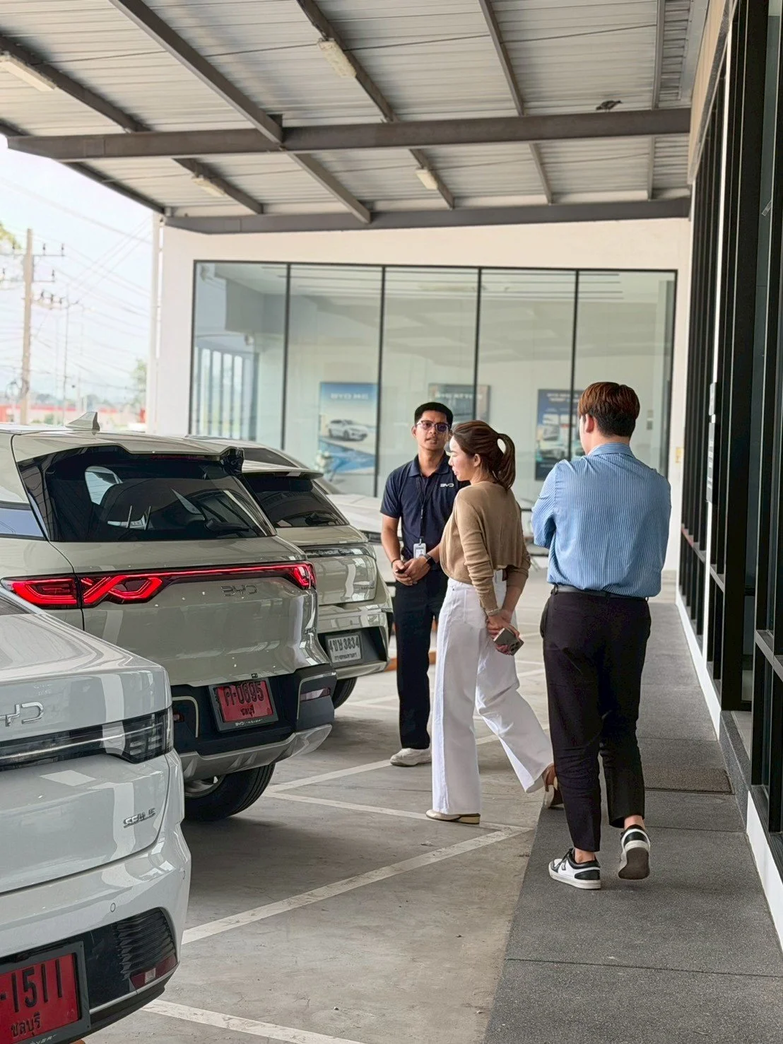 LINE_ALBUatto2.jpg (Copy)