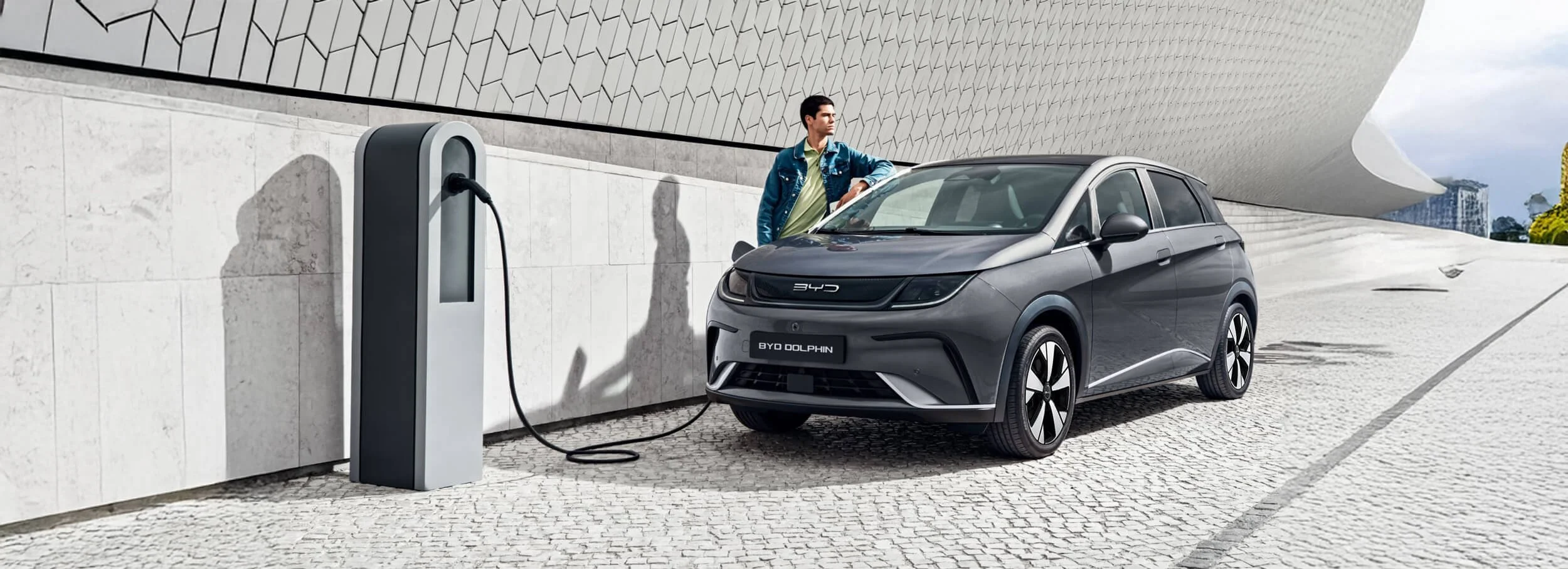 byd dolphin ชาร์จไฟ