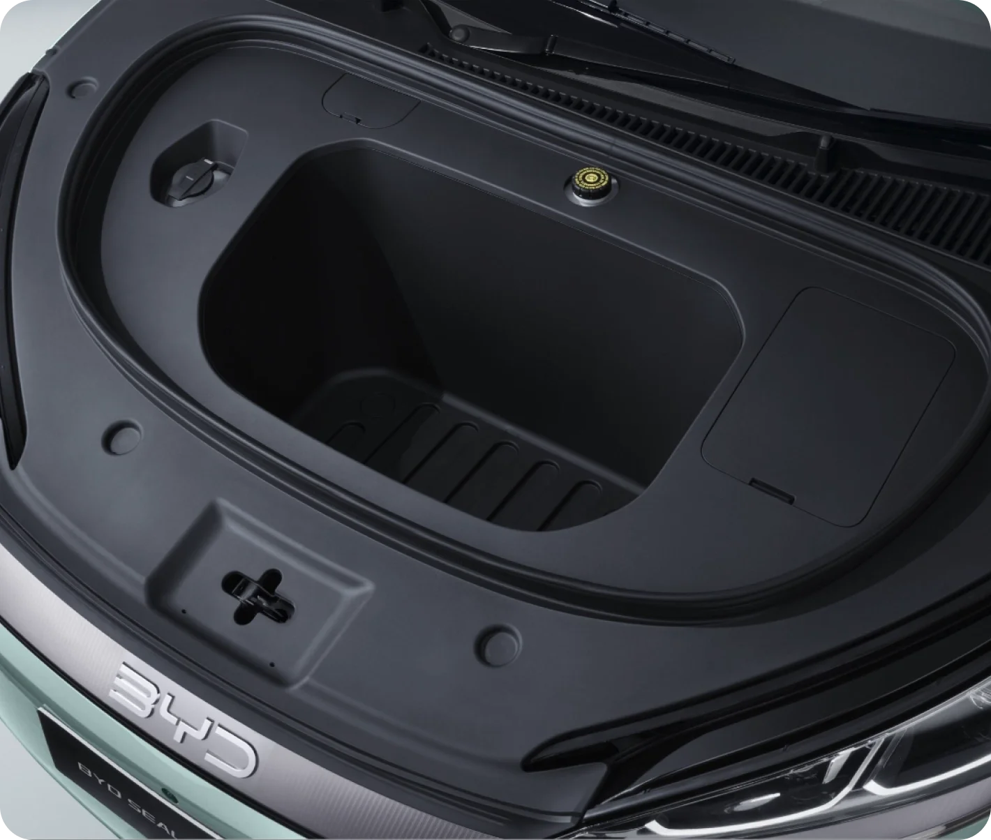 BYD  SEAL 6 ที่เก็บของด้านหน้า