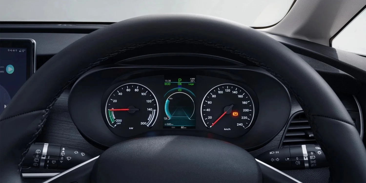 หน้าจอแสดงความเร็วของรถ BYD M6