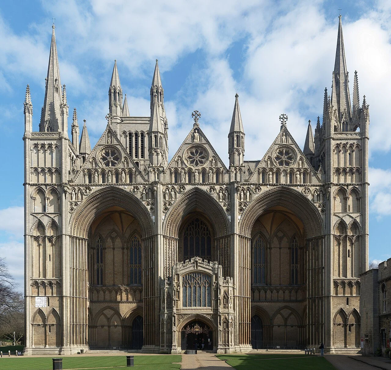 Peterborough | A Christmas trip with the Bow Geezers